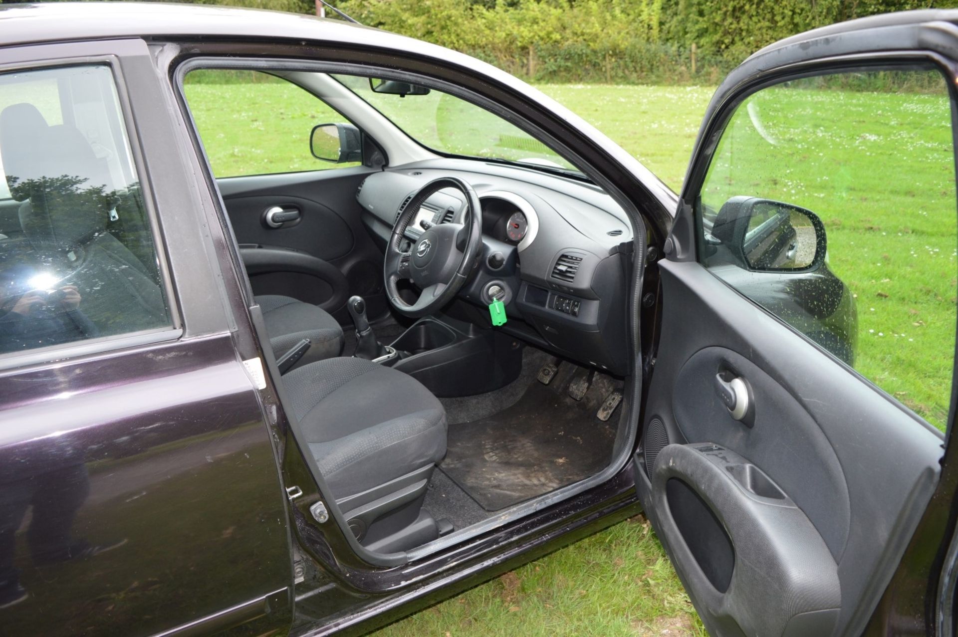 1 x Nissan Micra N-Tec DCI 5 Door Hatchback - 2010 - 106,000 Miles - MOT September 2017 - Sat Nav - Image 21 of 41