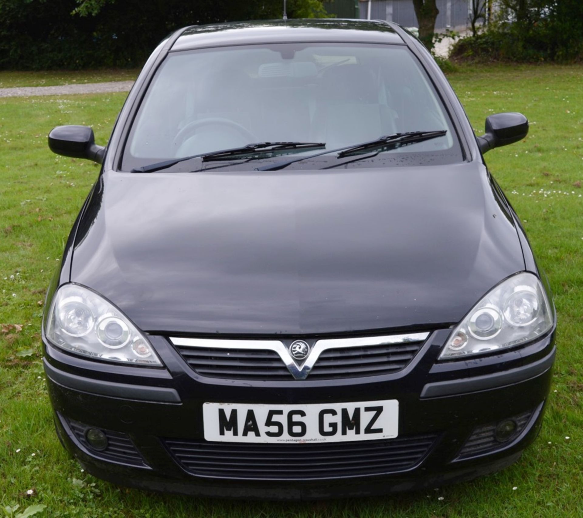 1 x Vauxhall Corsa SXI+ 3 Door Hatchback 1.2 - 2006 56 Plate - 78,000 Miles - MOT June 2018 - Image 11 of 36