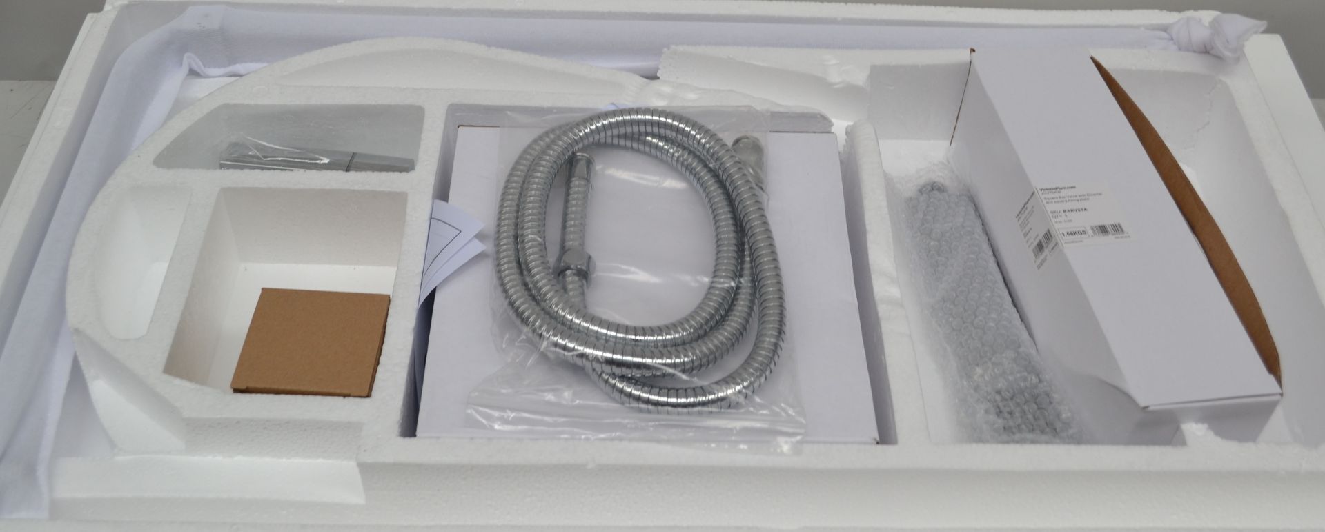 1 x TETRA Square Head Thermostatic Shower Riser Kit - CILISS7 - Ref: MBI005 - CL190 - Unused Boxed - Image 4 of 10