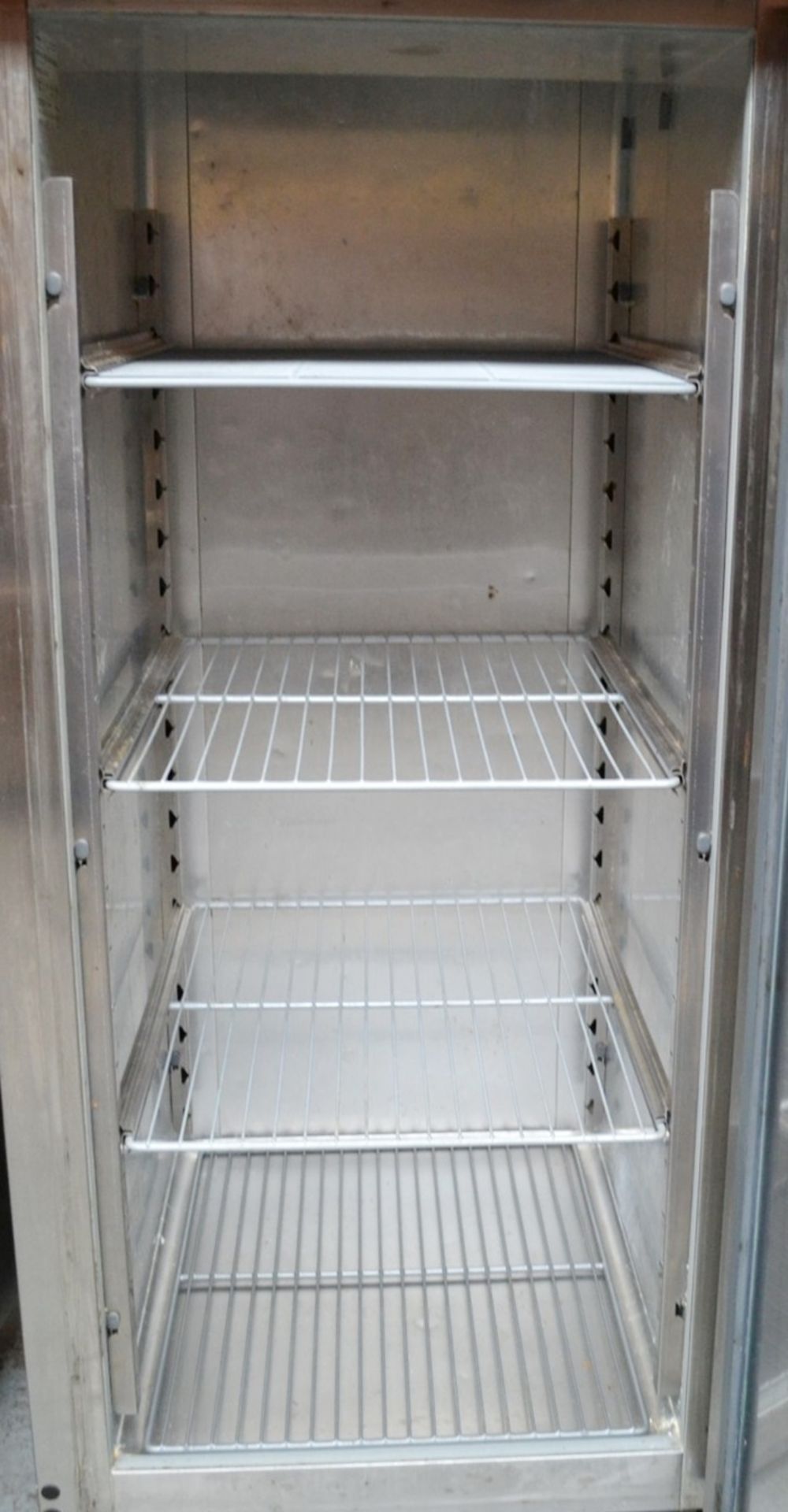 1 x Williams Stainless Steel Single Door Upright Freezer - Model: LJ1SARI - 400 Litre - W74 x 82 x - Image 4 of 7
