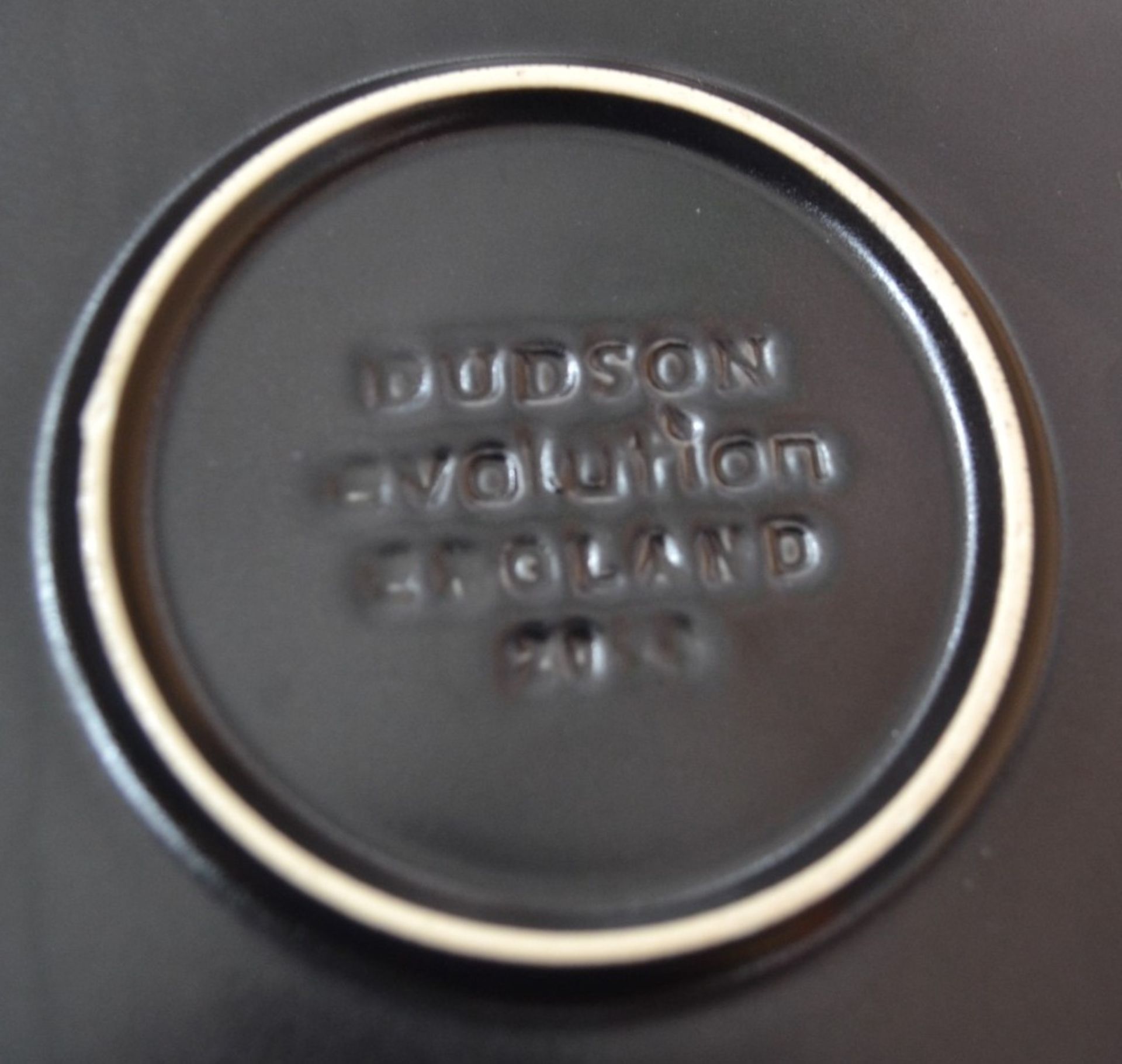 100 x Assorted Pieces of High-end Commercial Crockery In Black - Dudson Evolution / Rustio - Image 7 of 8