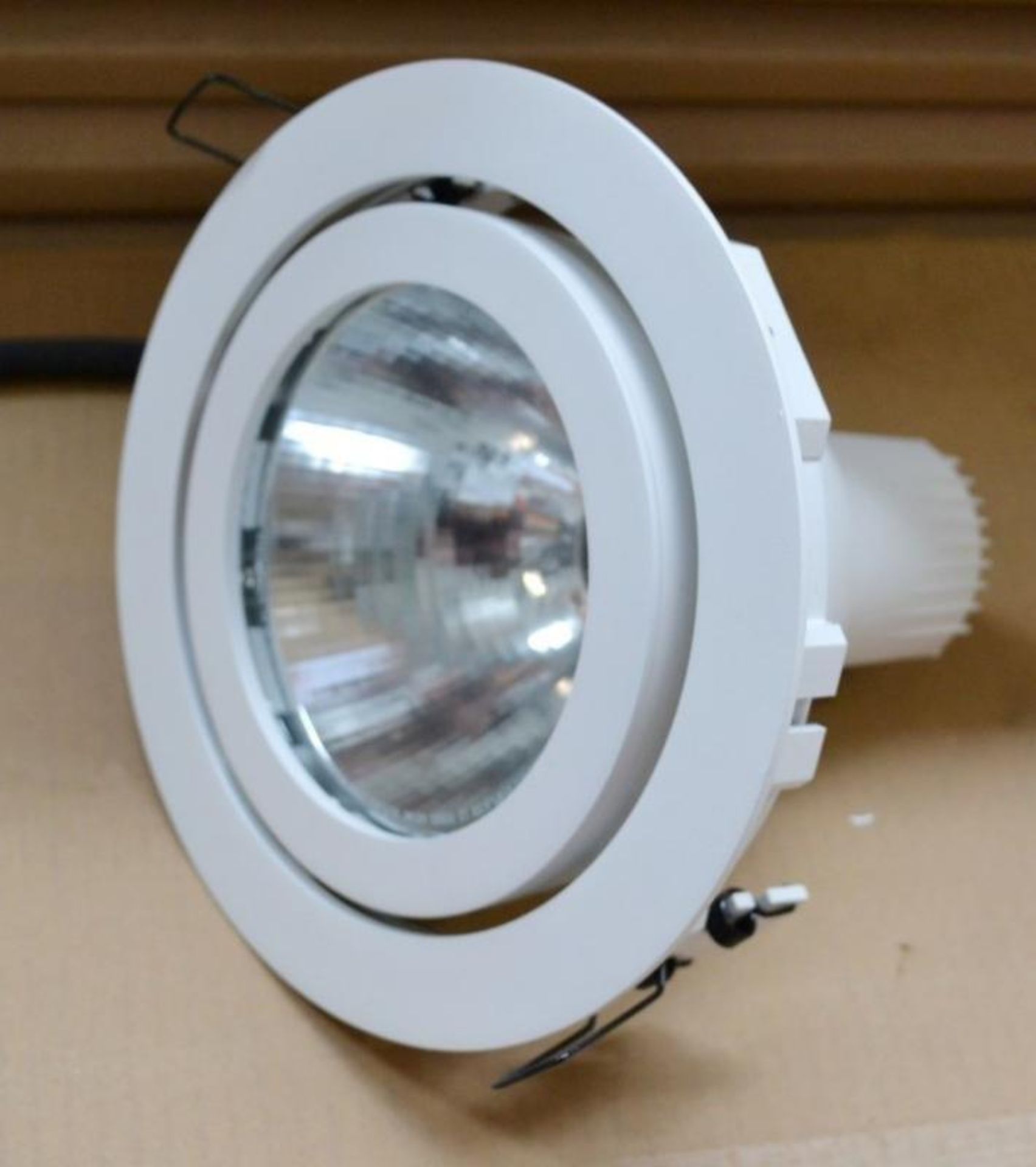 5 x JCC Lighting Ultimo JC87004 Adjustable Downlights - High Performance Downlight - Colour: White - - Image 5 of 6