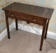 1 x Antique Solid Wood Console Table - CL226 - Location: Knutsford WA16 - NO VAT ON THE HAMMER