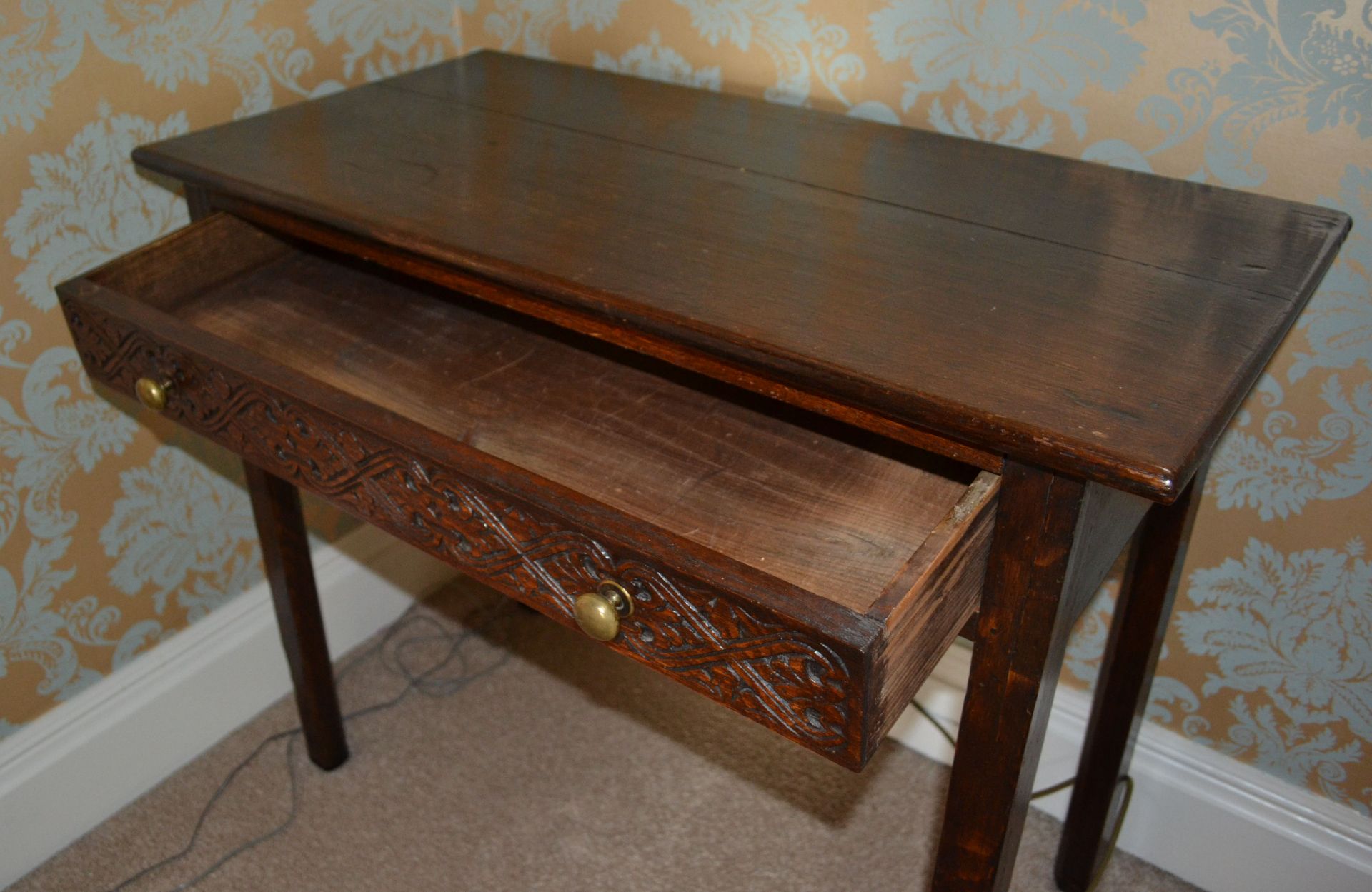 1 x Antique Solid Wood Console Table - CL226 - Location: Knutsford WA16 - NO VAT ON THE HAMMER - Image 7 of 9