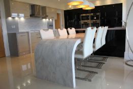 1 x Stunning High Gloss Fitted Kitchen With Corian Casement Worktops, Integrated Breakfast Table,