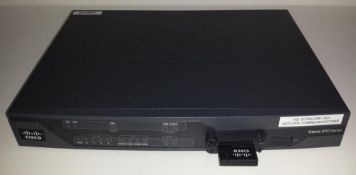 1 x Cisco 881G-K9 Integrated Service Router With PCEX-3G-HSPA-G Module - CL400 - Power Adaptor Not