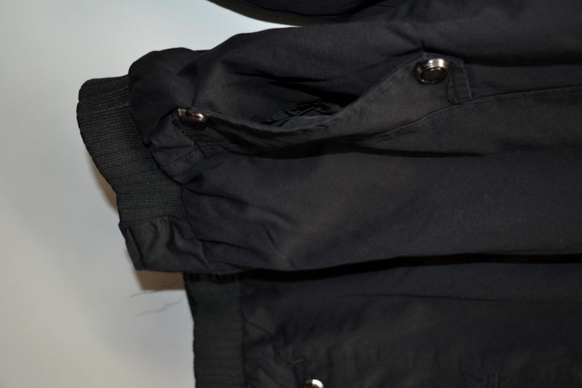 1 x Mens Zip-Up Cotton Jacket With Plush Lining And Removable Hood - New With Tags - Recent Store - Image 4 of 8