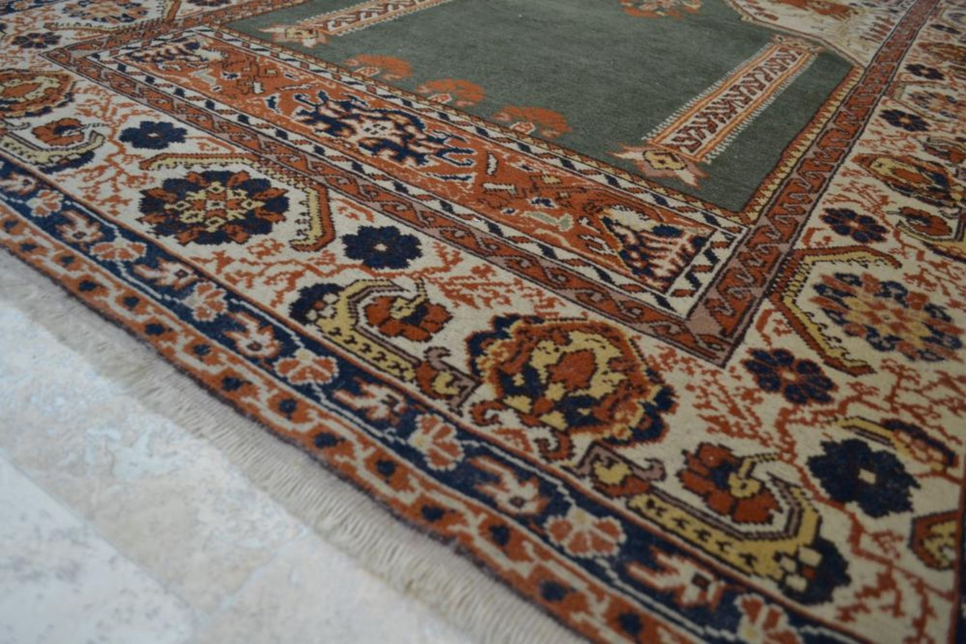 1 x 50 Year Old Turkish Prayer Rug - Vegetable Dyed Wool Foundation & Pile - Dimensions: 200x127cm - - Image 5 of 6