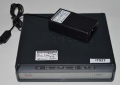 1 x Cisco VG204 Series Analog Voice Gateway with AC Adapter - Ref IT027 - CL400 - Location: