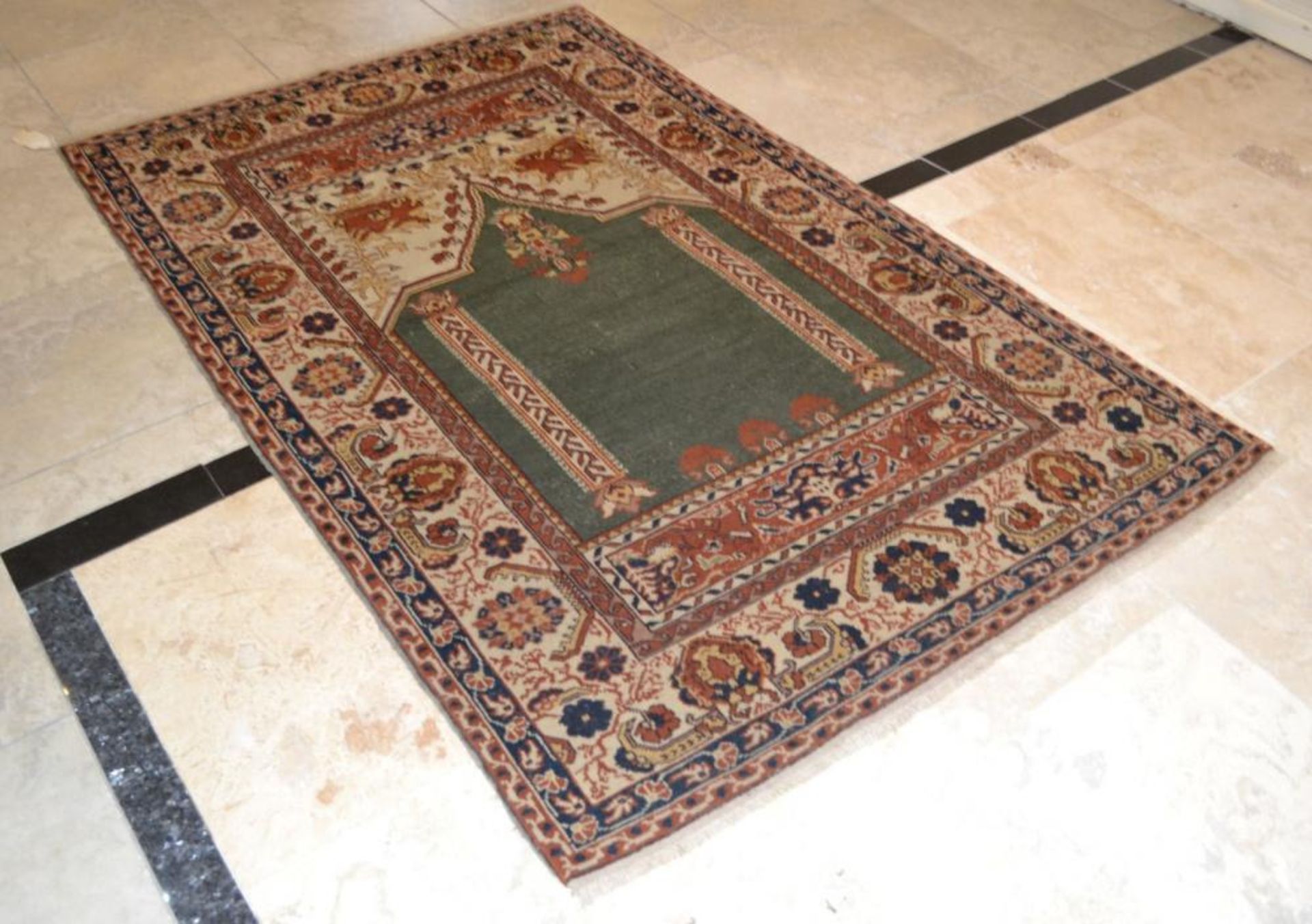 1 x 50 Year Old Turkish Prayer Rug - Vegetable Dyed Wool Foundation & Pile - Dimensions: 200x127cm - - Image 3 of 6