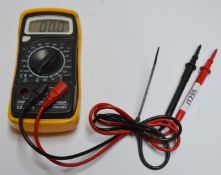 1 x Edison DM383 10ADC Multimeter With Probes - CL011 - Ref IT295 - Location: Altrincham WA14