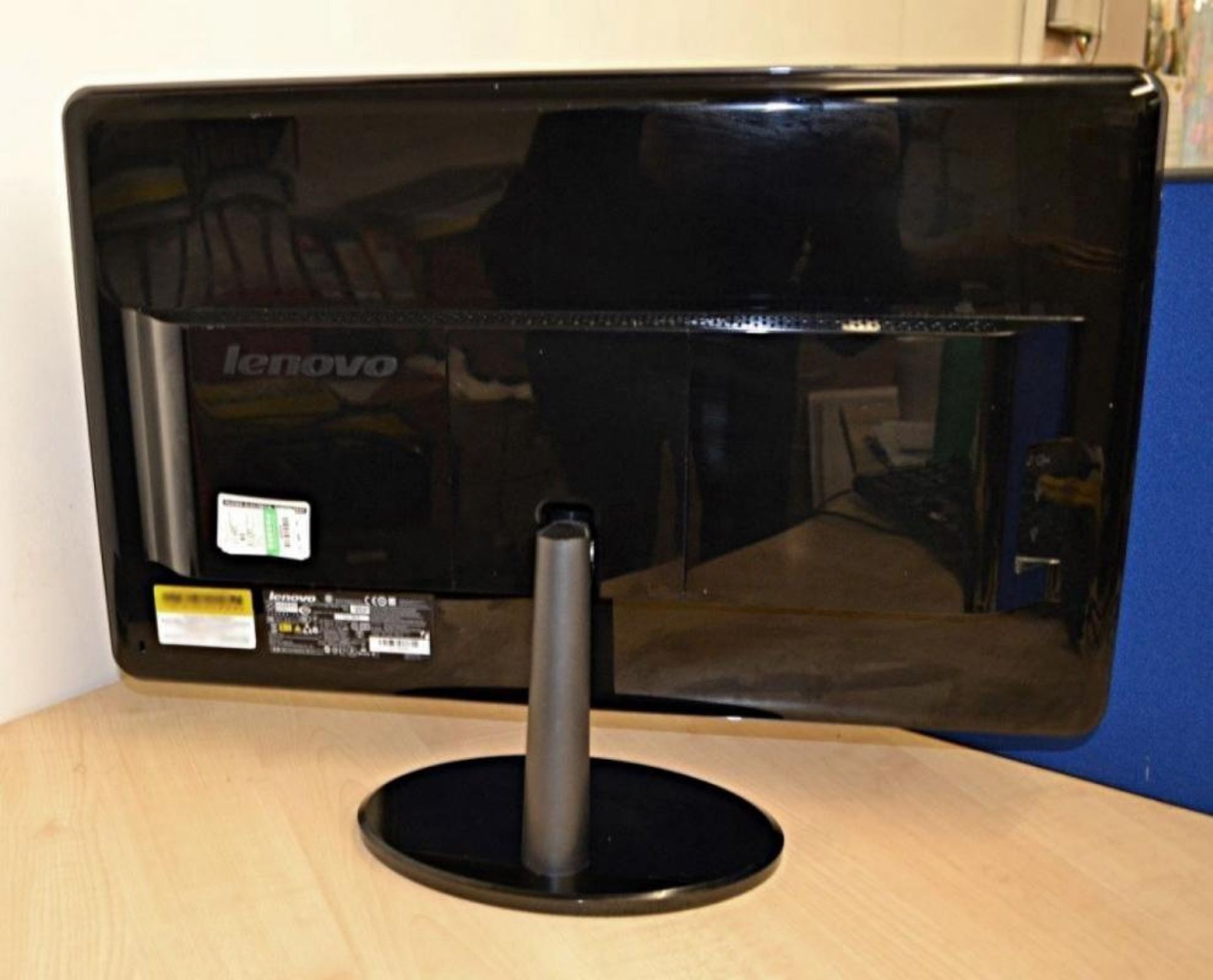 2 x Lenovo LS2421p Wide 23.6" Full HD LED TFT Monitors (Model: 4015-LS1) - Recently Taken From A - Image 2 of 7