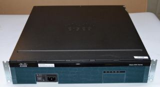 1 x Cisco 2900 Series Integrated Services Router - Cisco 2921 k9 v06 - CL400 - Ref IT126 - Location: