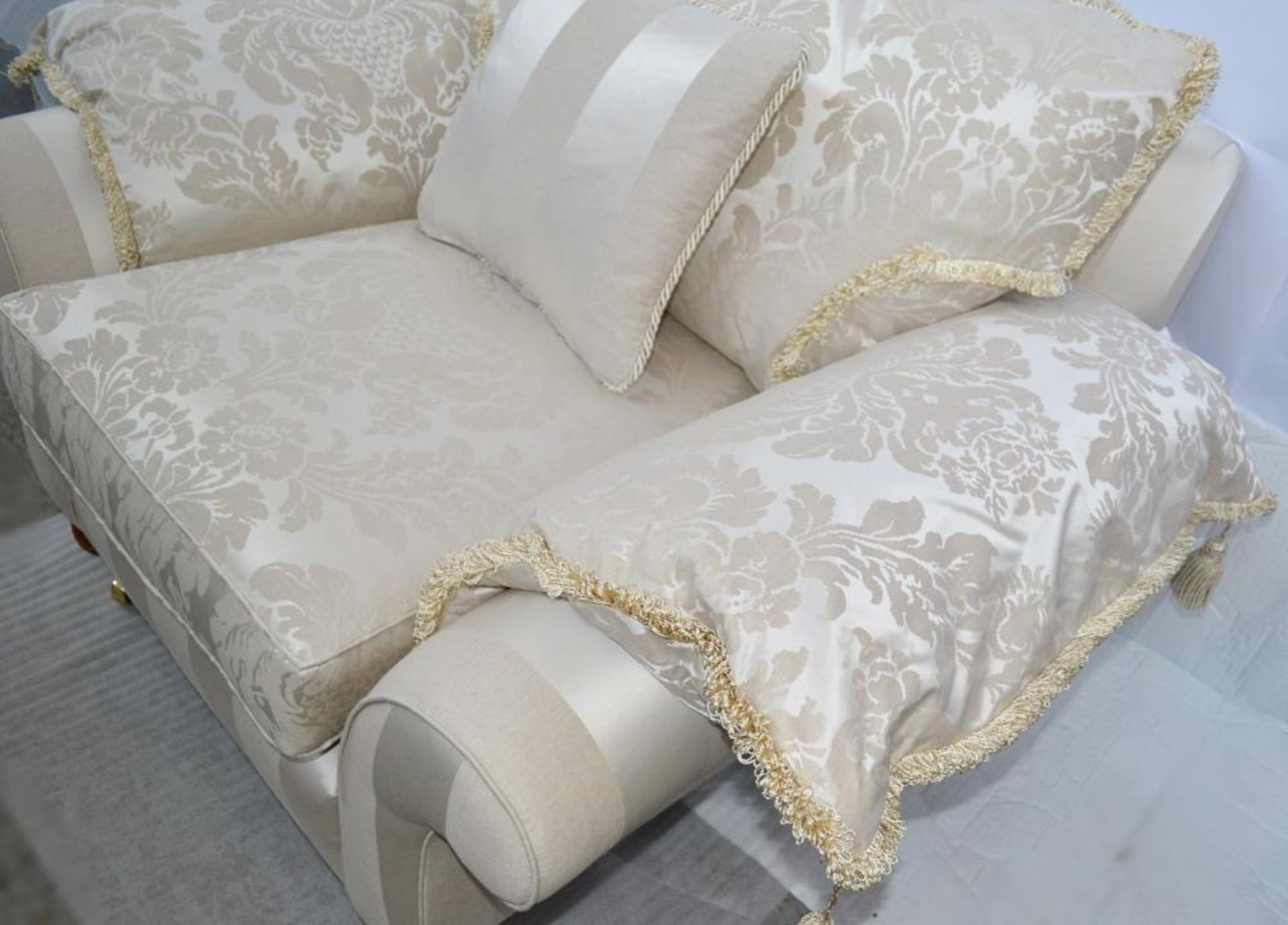 1 x Parker & Farr Clive Armchair - Colour: Champagne / Cream - Dimensions: W150 x D110 x H100 x Seat - Image 6 of 24