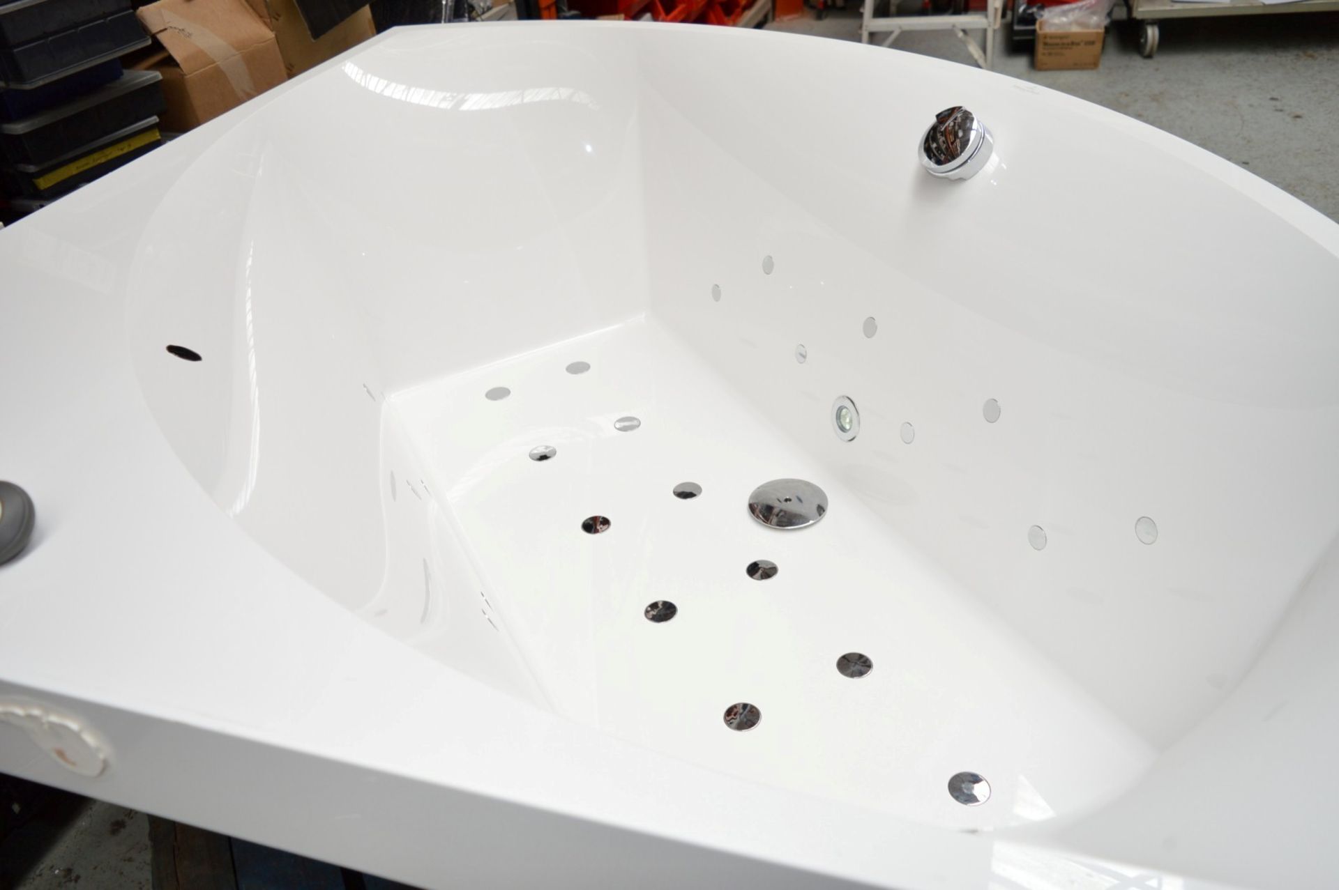 1 x Luxurious Villeroy & Boch Corner Whirlpool Bath - The Ultimate Fitness Combipool - Features 28 - Image 2 of 11