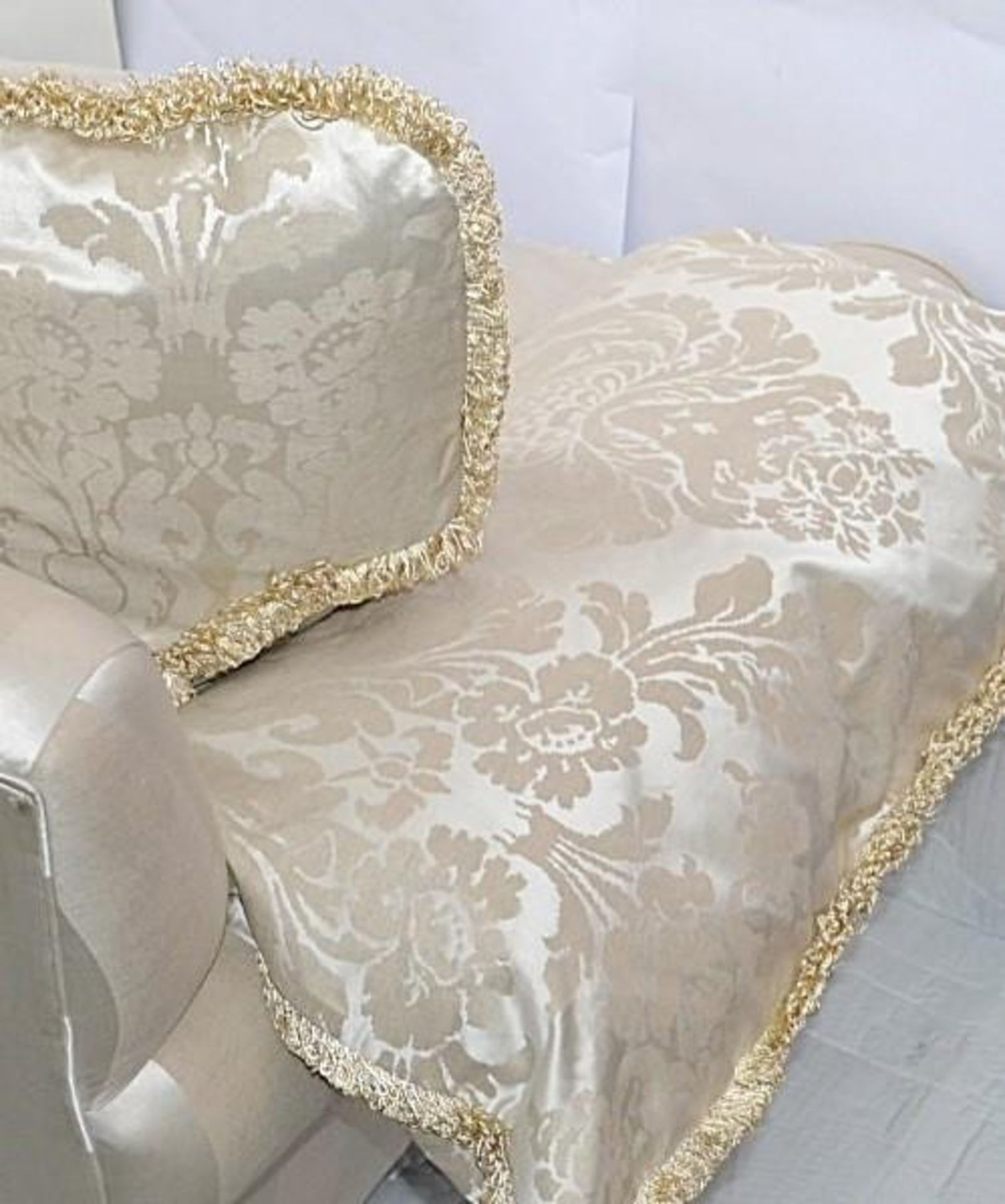 1 x Parker & Farr Clive Armchair - Colour: Champagne / Cream - Dimensions: W150 x D110 x H100 x Seat - Image 21 of 22