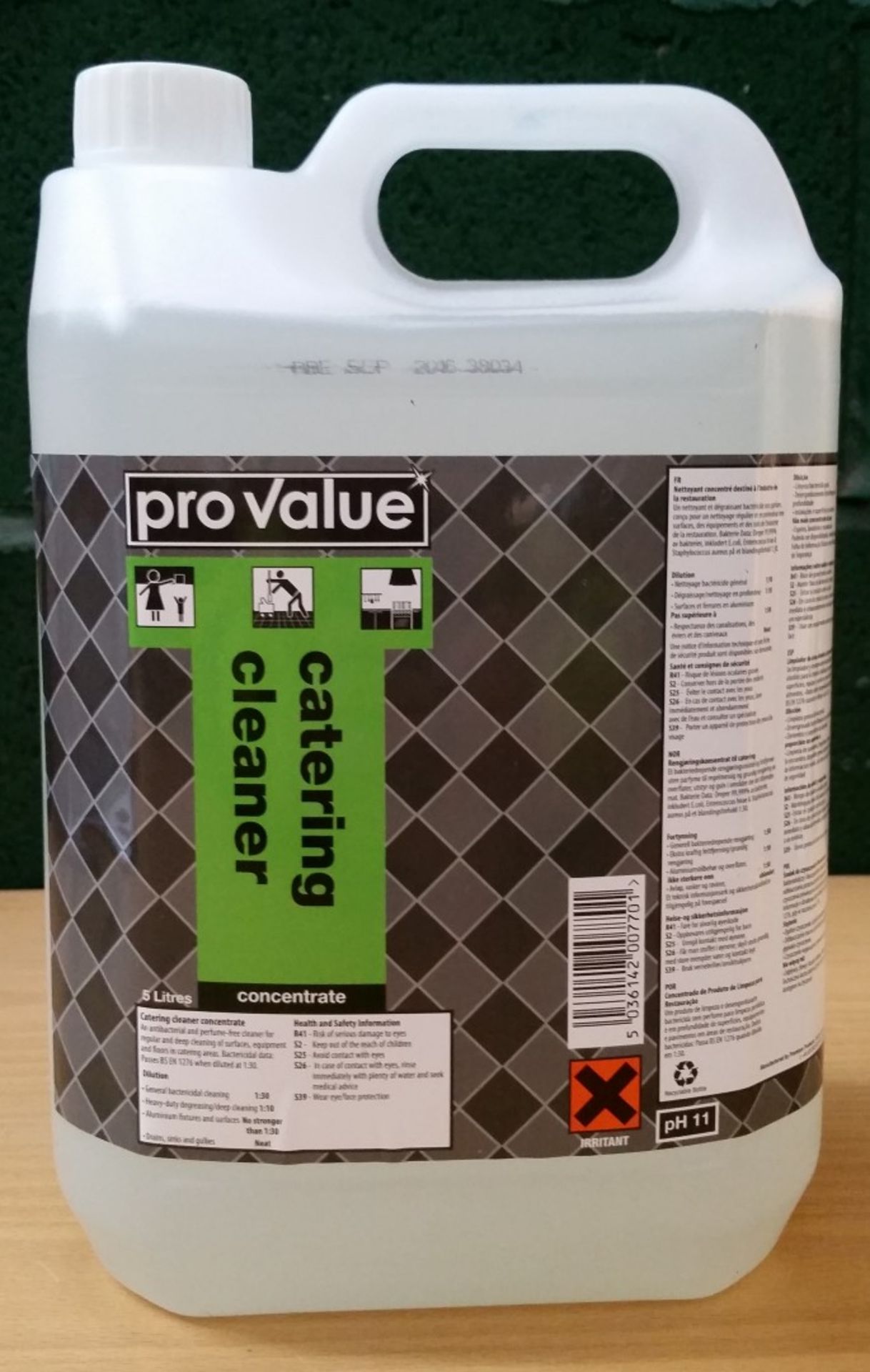 10 x Pro Value 5 Litre Catering Cleaner - Best Before September 2016 - New Boxed Stock - Includes