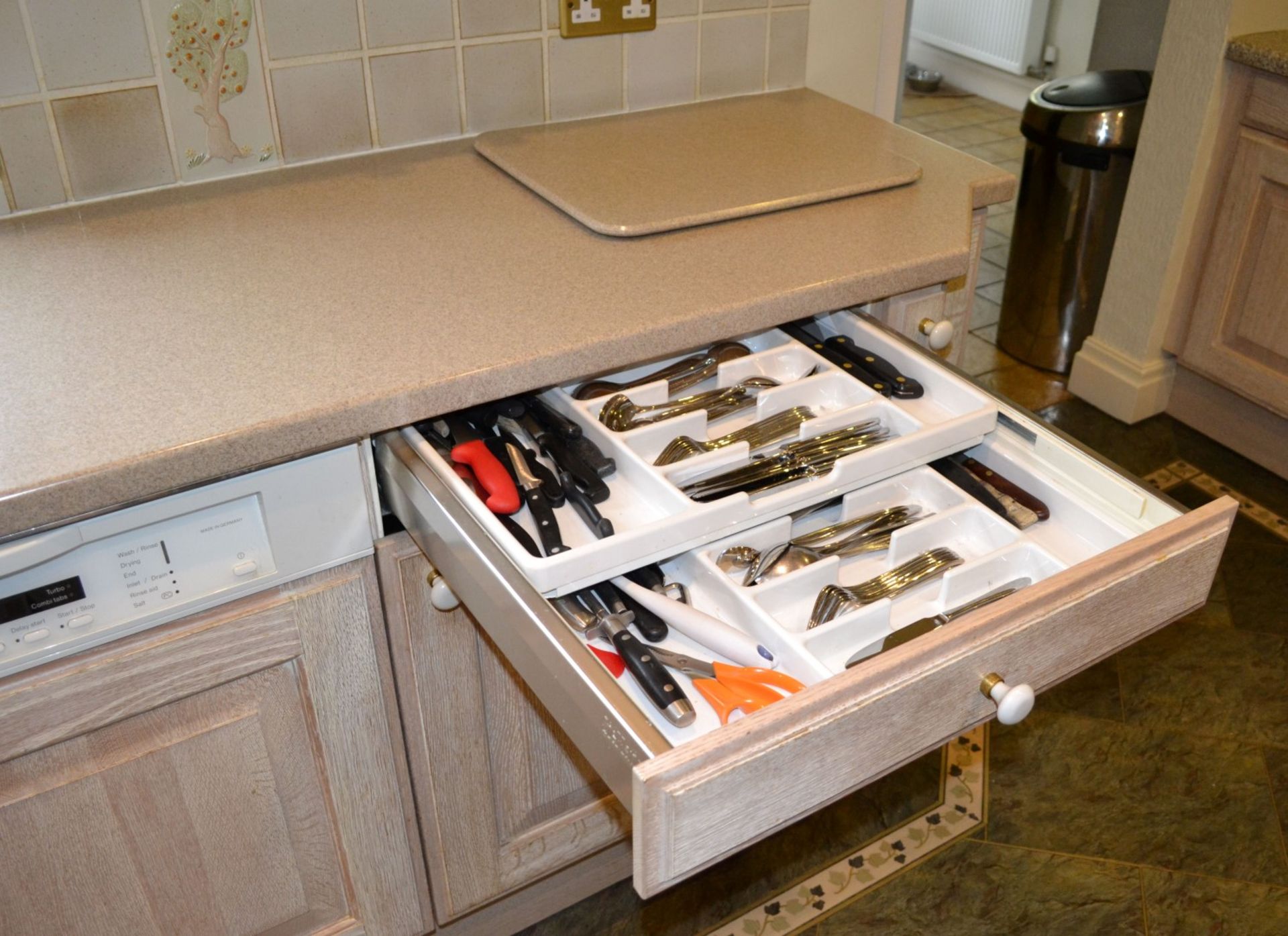 1 x SieMatic Bespoke Solid Wood Limed Oak Fitted Kitchen With Miele, Neff And Gaggenau Appliances - Image 34 of 95