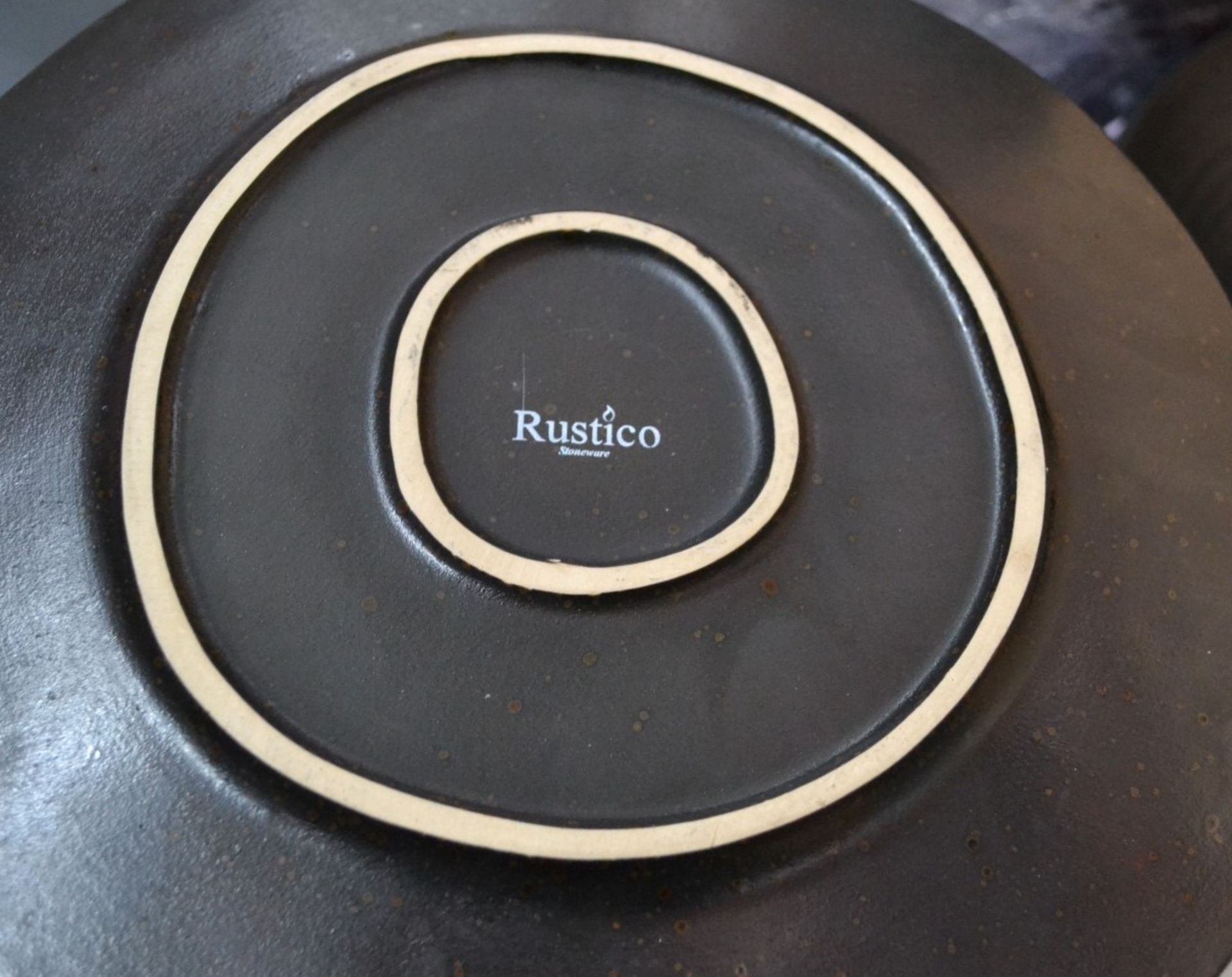 100 x Assorted Pieces of High-end Commercial Crockery In Black - Dudson Evolution / Rustio - Image 8 of 8