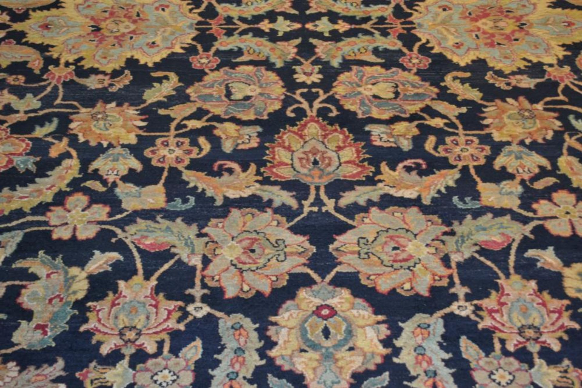 1 x Black Jaipur Handwoven Carpet - Made From Vegetable Dyed Handspun Wool - Dimensions: 367x277cm - - Image 3 of 16