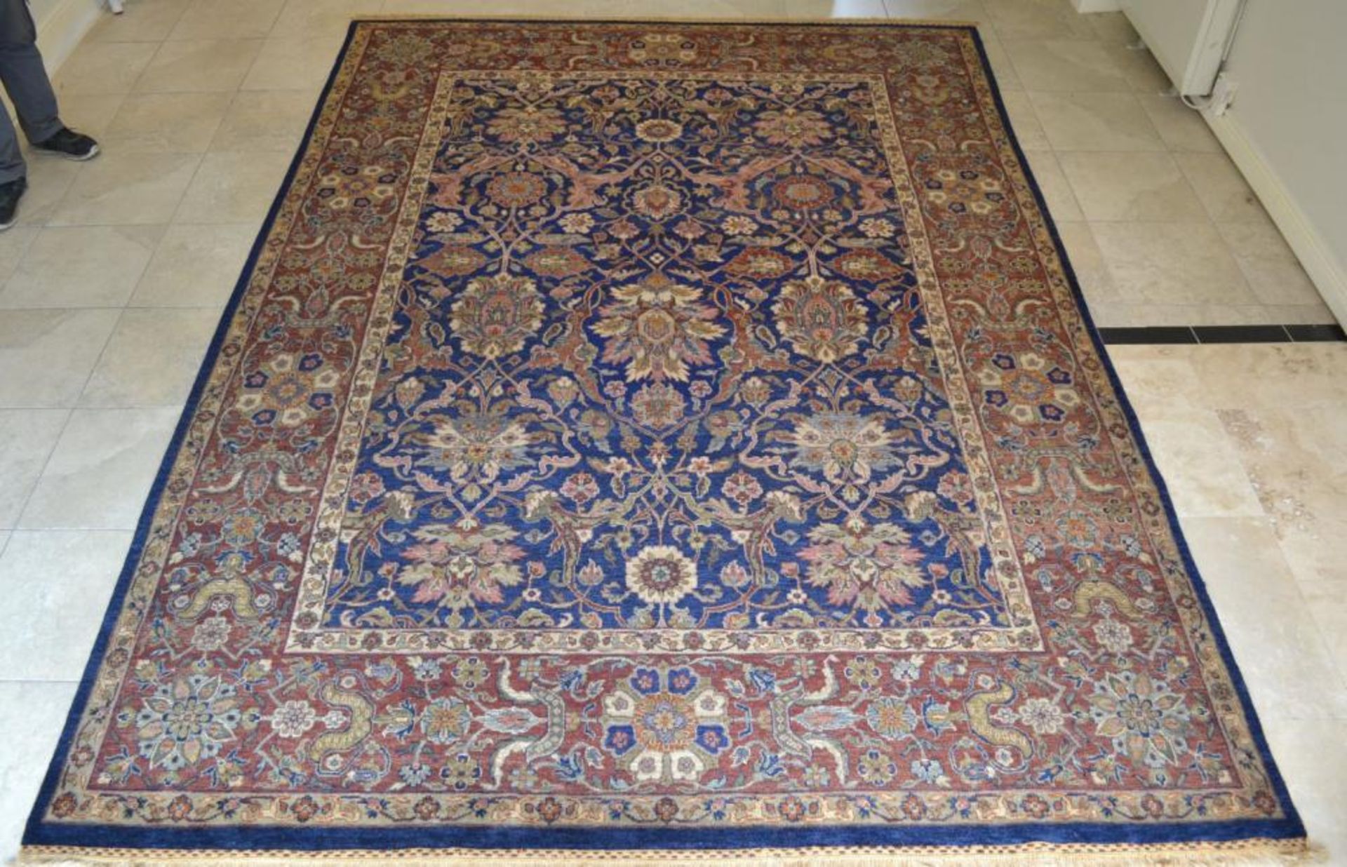 1 x Fine Indian Vegetable Dyed Handmade Carpet in Navy and Rust - All Wool With Cotton Foundation - - Image 2 of 22
