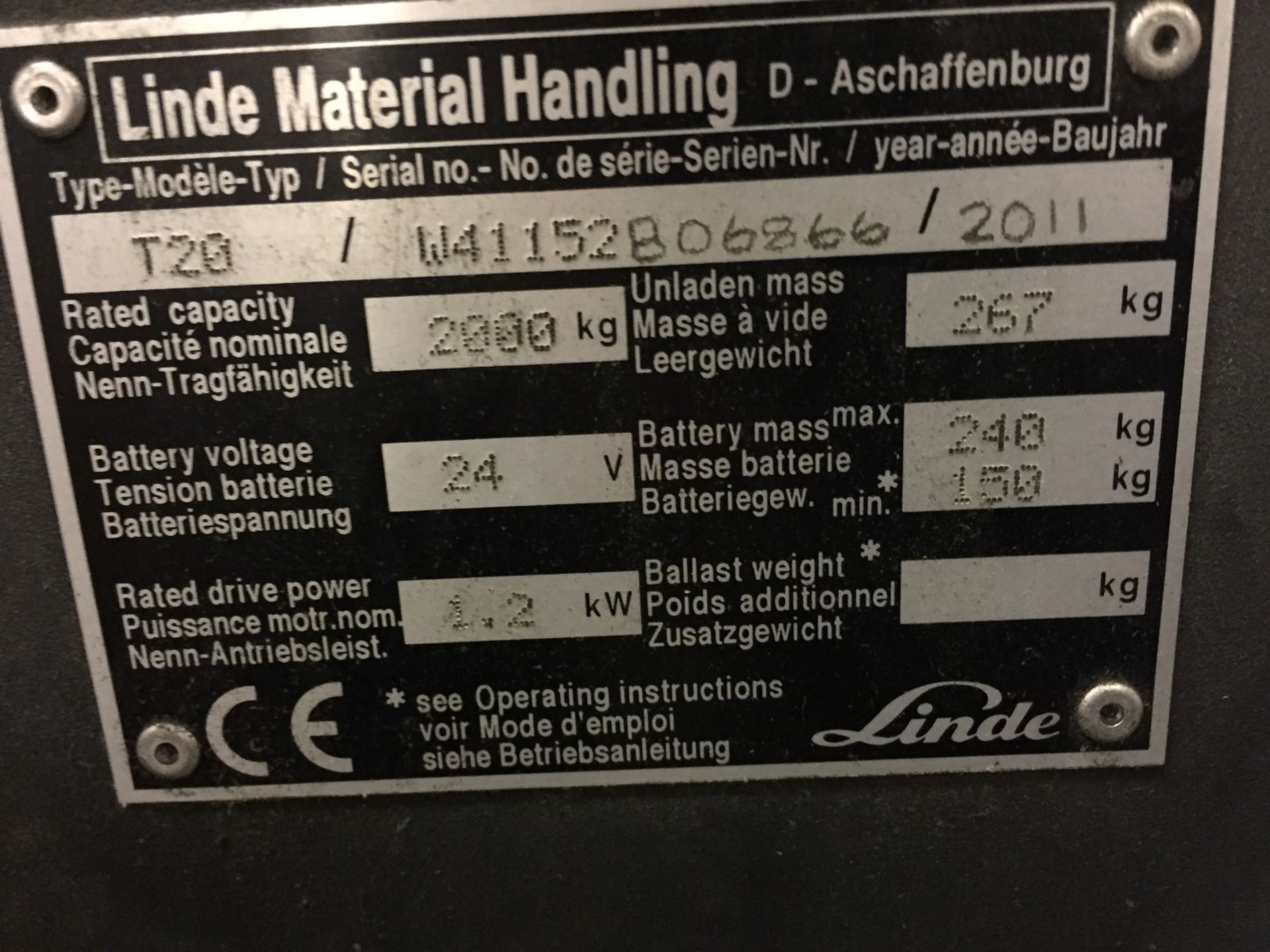 1 x Linde T20 Electric Pallet Truck - Tested and Working - Charger Included - CL007 - Ref: T20/1 - - Image 6 of 12