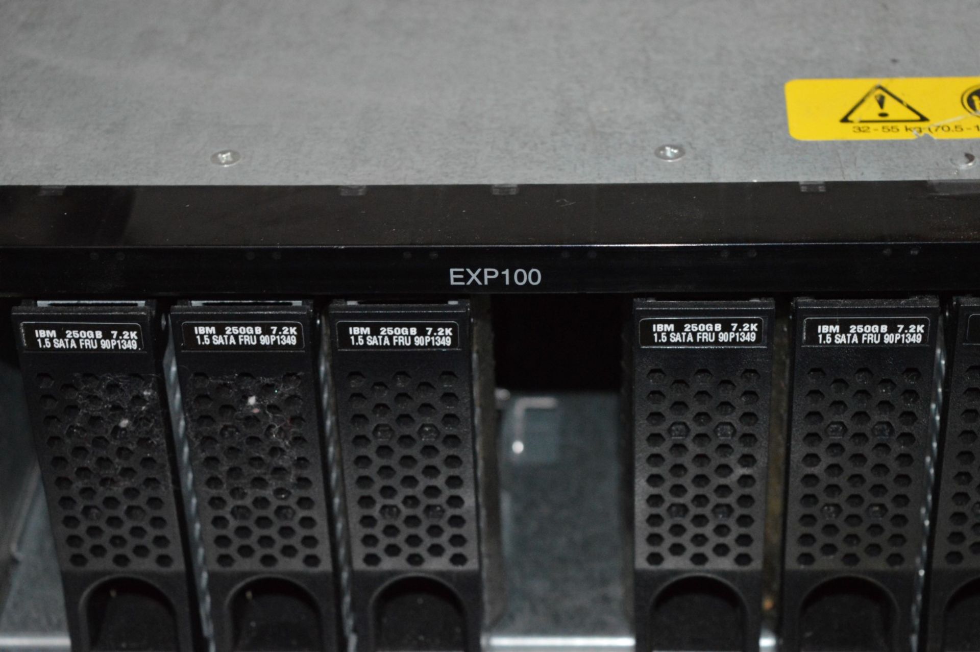 1 x IBM Total Storage EXP100 DS400 Hard Drive Expansion Bay - Model 1710 - CL400 - Ref JP128 - - Image 5 of 5