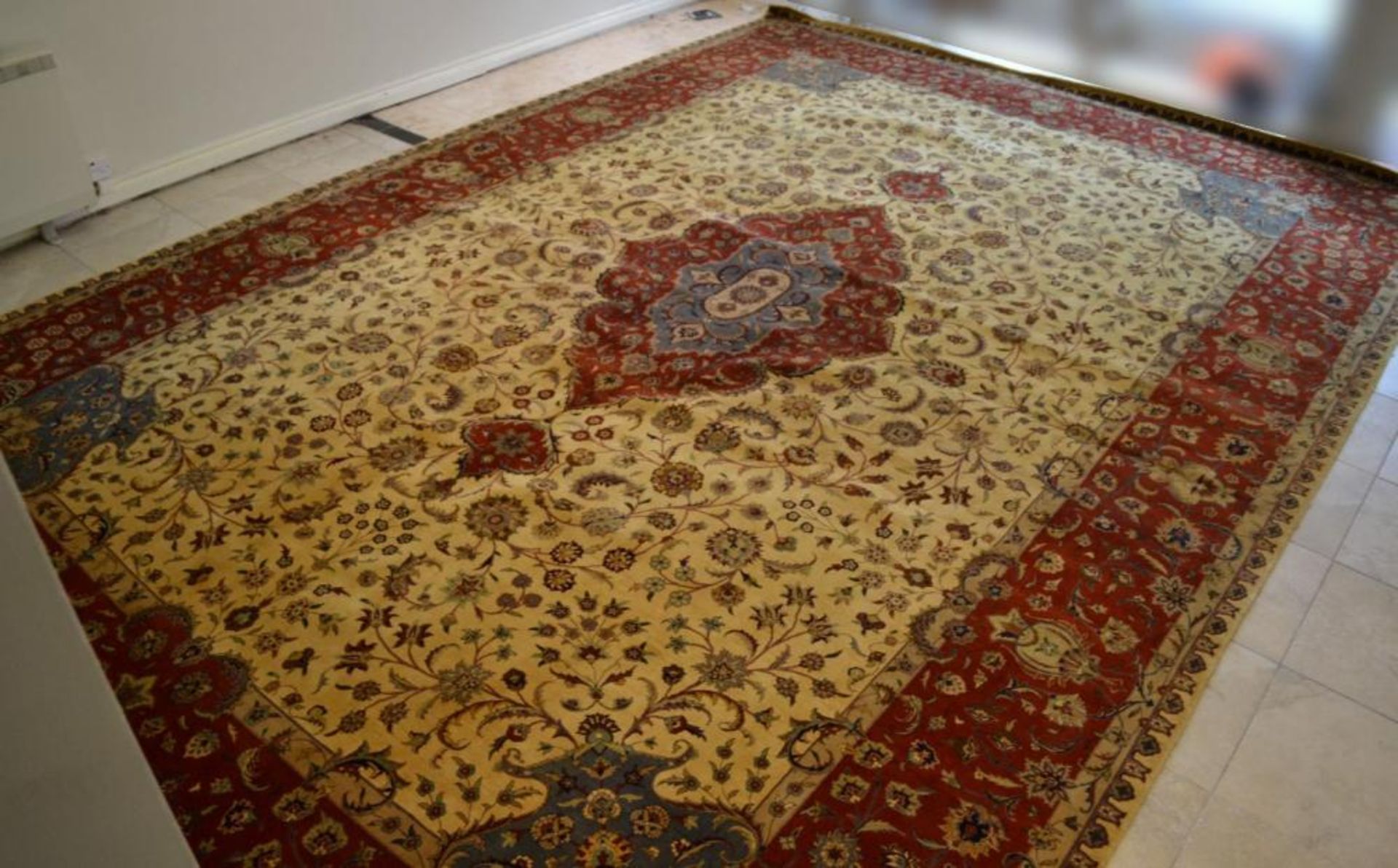 1 x Very Fine Top Quality Pakistan Tabriz Design Carpet - 320 Knot Count - Dimensions: 546x376cm - N - Image 12 of 31