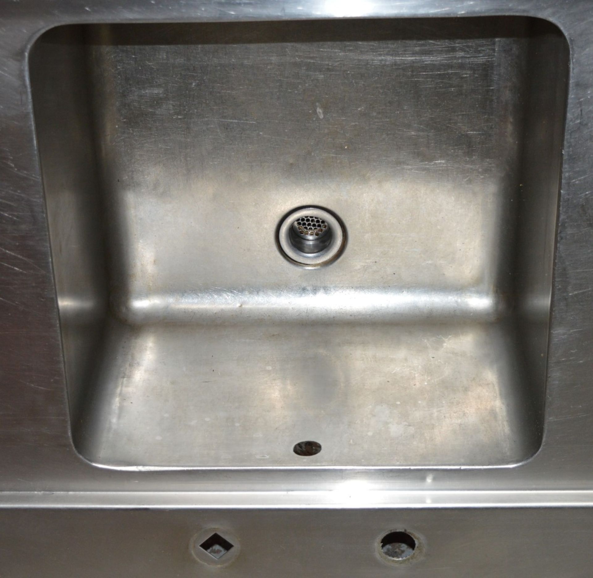 1 x Commercial Kitchen Corner Sink Drainer Unit - Top Only Legs Not Included - CL232 - Ref JP148 - - Image 3 of 6