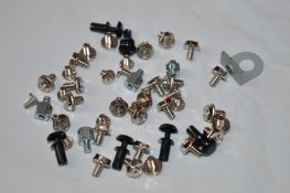 100 x Mixed Bags of Computer Screws - Ideal For System Builders or Resale - Each Bag Contains Approx