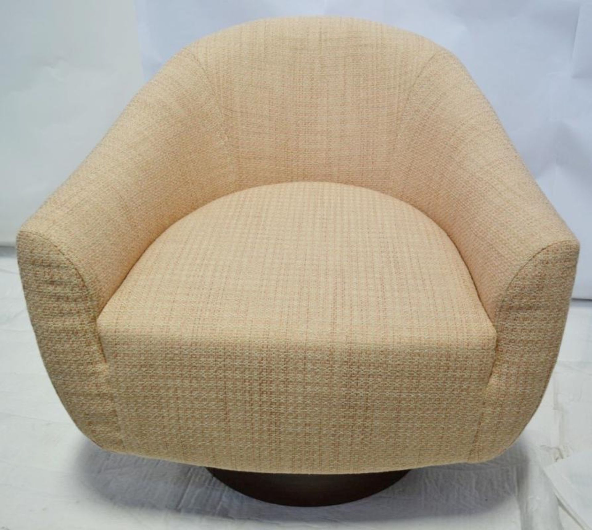 1 x KELLY WEARSTLER Sonara Swivel Chair Rosewood - Dimensions: 31” W x 35” D x 31” H - Ex-Display In - Image 7 of 28