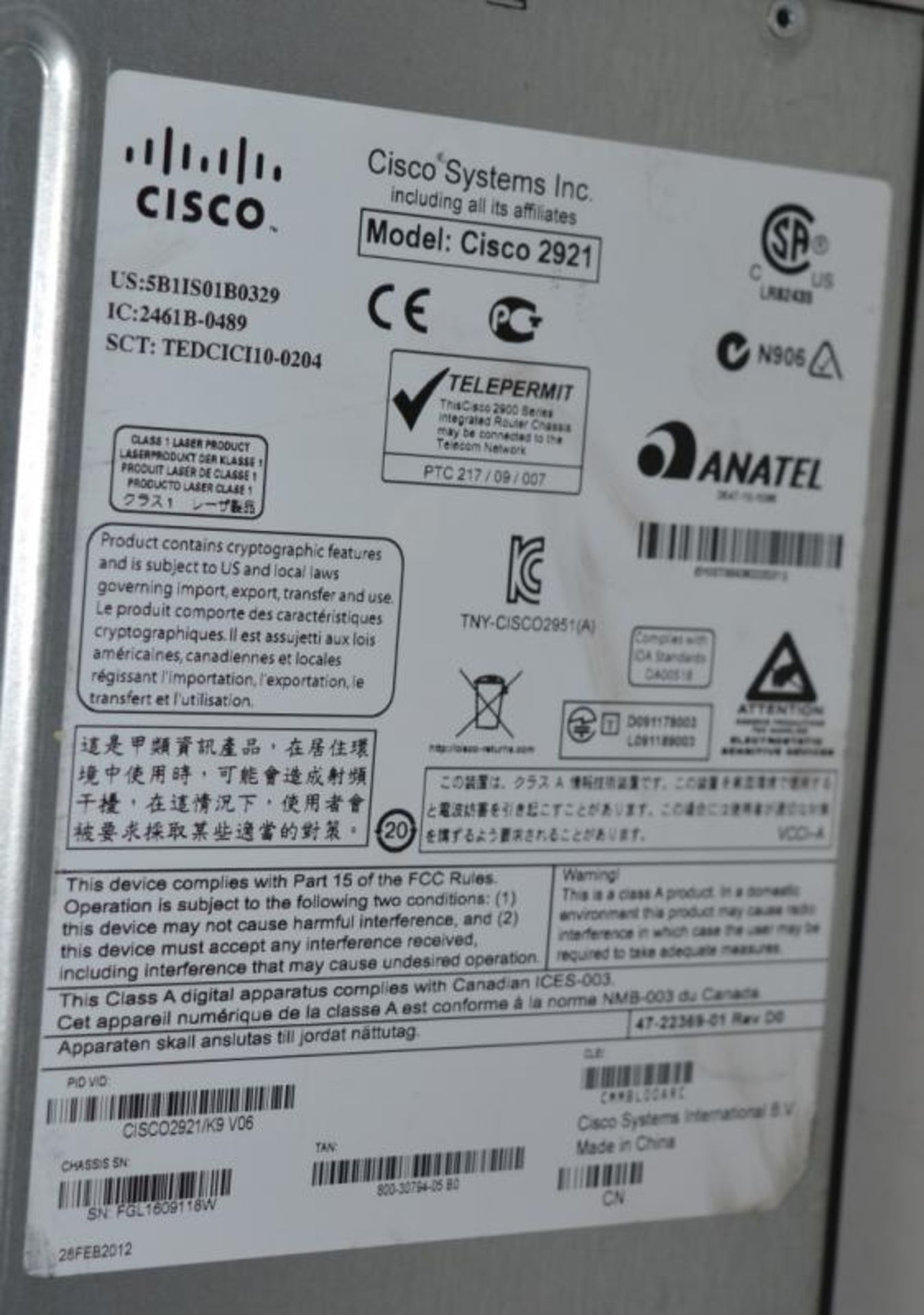 1 x Cisco 2900 Series Integrated Services Router - Cisco 2921 k9 v06 - CL400 - Ref IT150 - Location: - Image 2 of 3