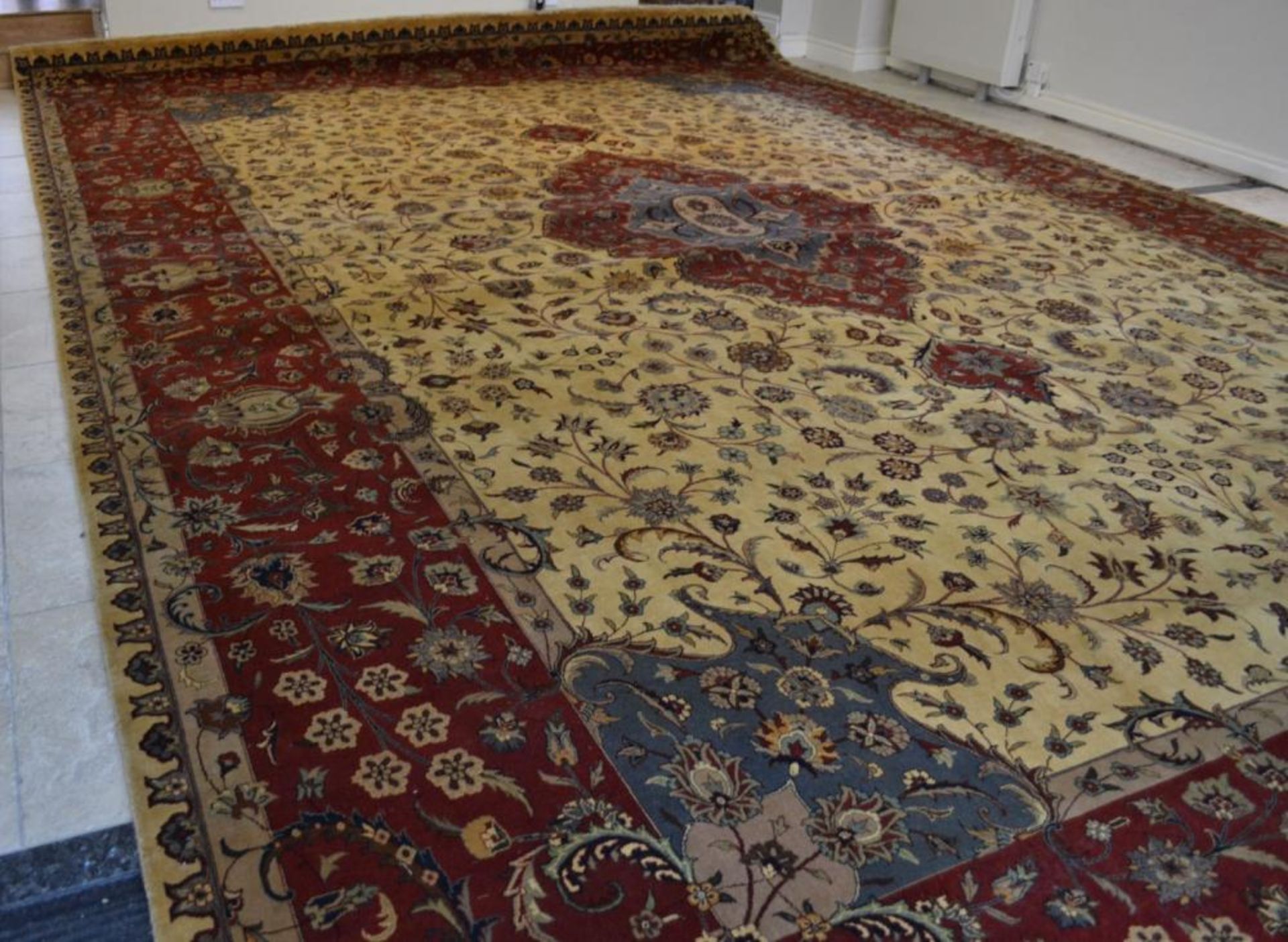 1 x Very Fine Top Quality Pakistan Tabriz Design Carpet - 320 Knot Count - Dimensions: 546x376cm - N - Image 16 of 31