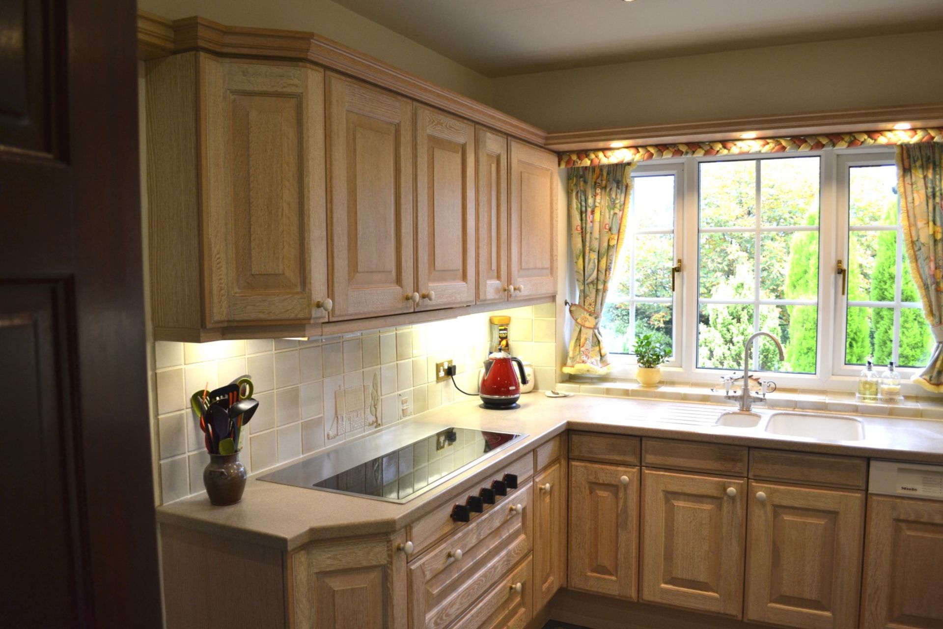 1 x SieMatic Bespoke Solid Wood Limed Oak Fitted Kitchen With Miele, Neff And Gaggenau Appliances - Image 76 of 95