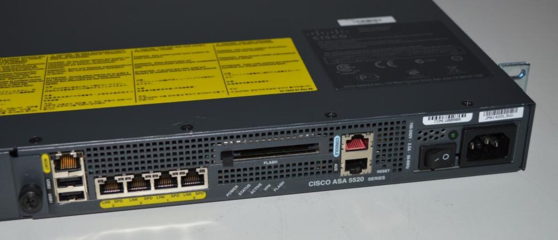 1 x Cisco ASA 5520 Adaptive Security Appliance - CL240 - Ref IT017 - Location: Altrincham WA14This - Image 3 of 5