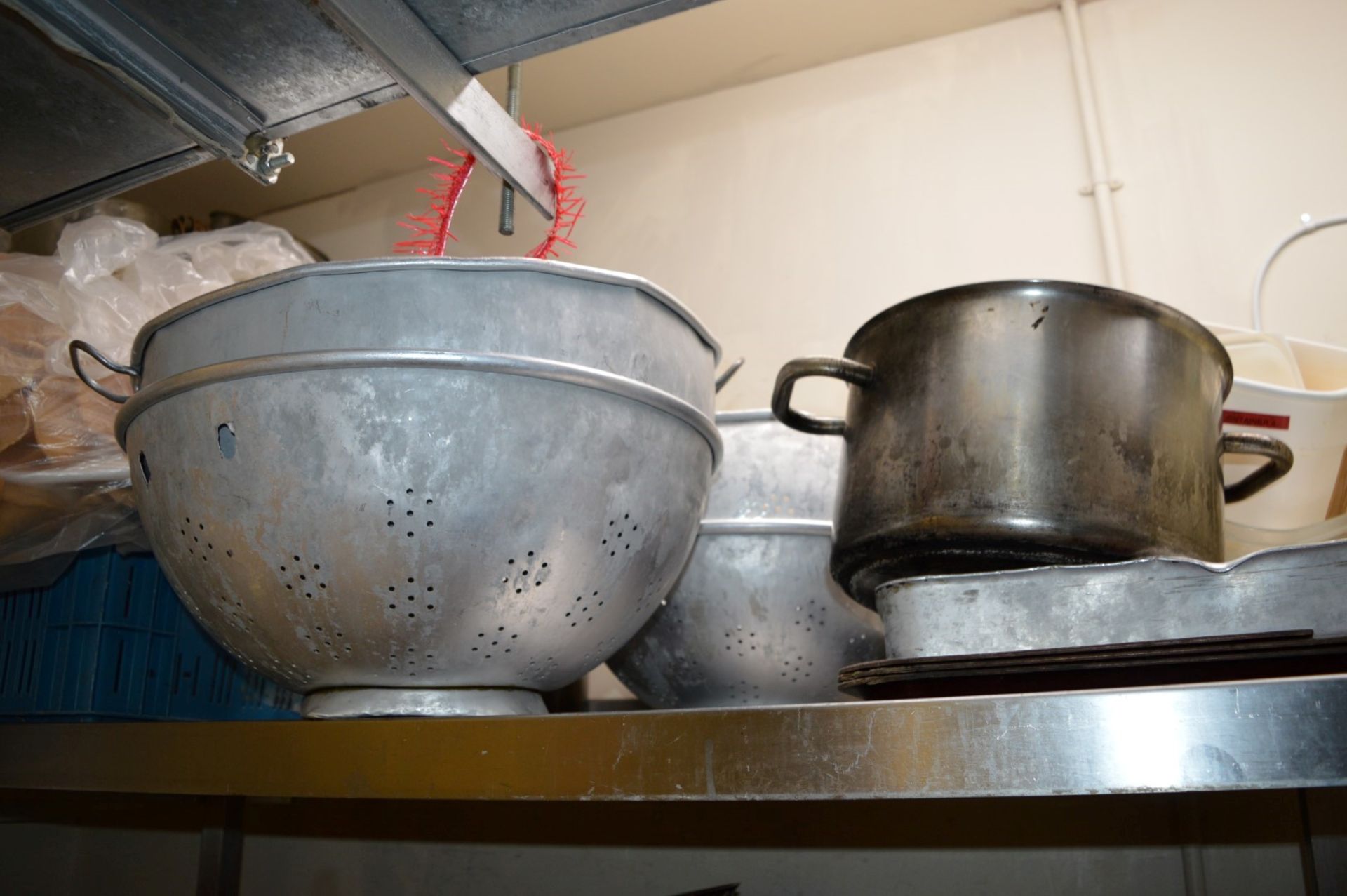 Approx 12 x Assorted Cooking Pans - Large Sizes - CL180 - Ref IC239 - Location: London EC3V - Image 6 of 7