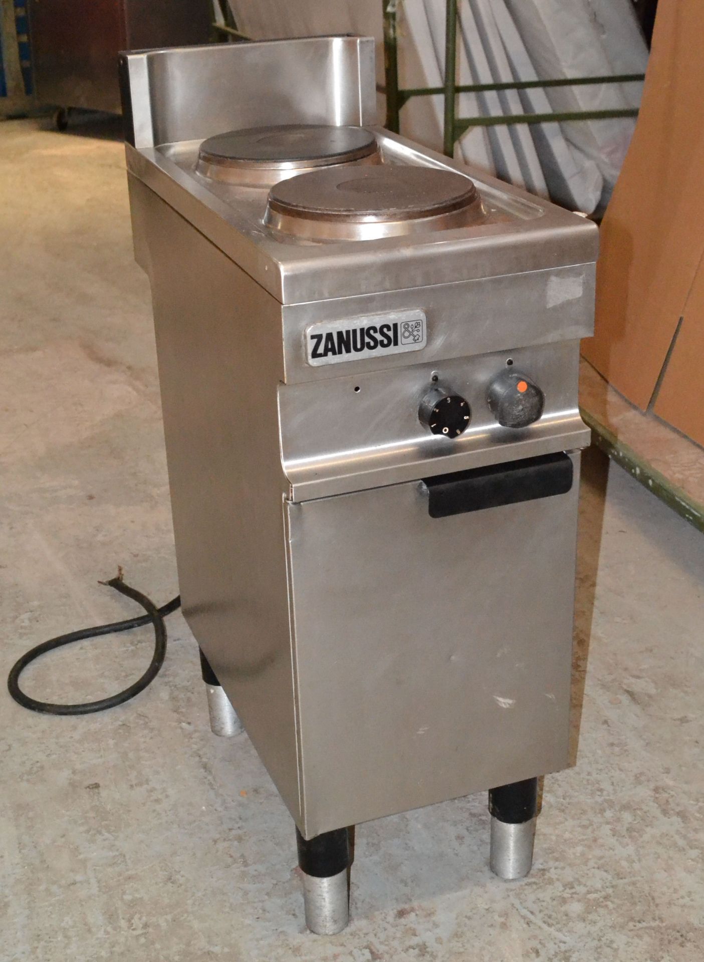 1 x Zanussi Freestanding Hot Plate - 70x35x102cm - Ref: HA112 - CL261 - Location: Altrincham WA14 - Image 11 of 11