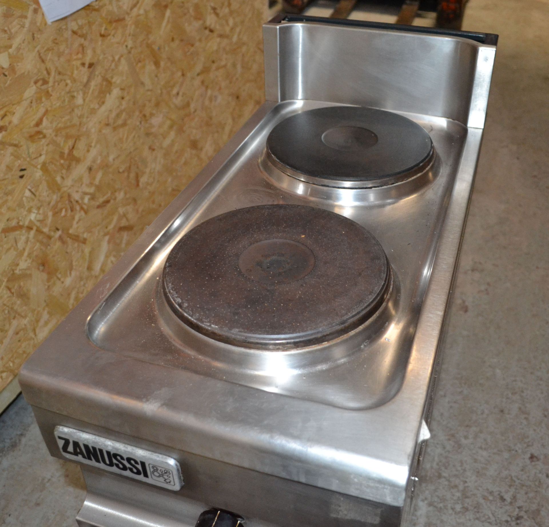 1 x Zanussi Freestanding Hot Plate - 70x35x102cm - Ref: HA112 - CL261 - Location: Altrincham WA14 - Image 10 of 11