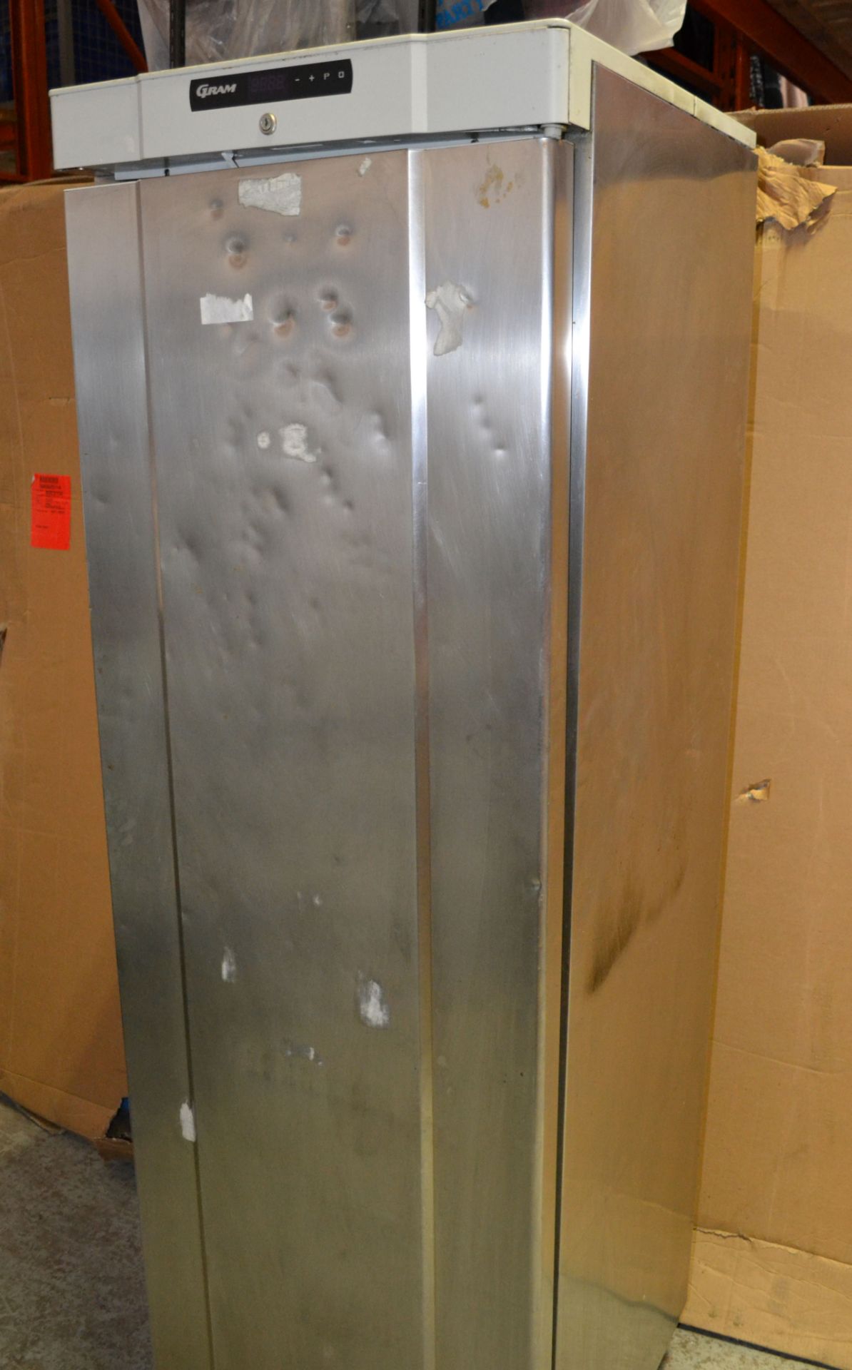 1 x Gram Tall Upright Commercial Freezer - 60x605x190cm - Ref: HM206 - CL261 - Location: - Image 2 of 10