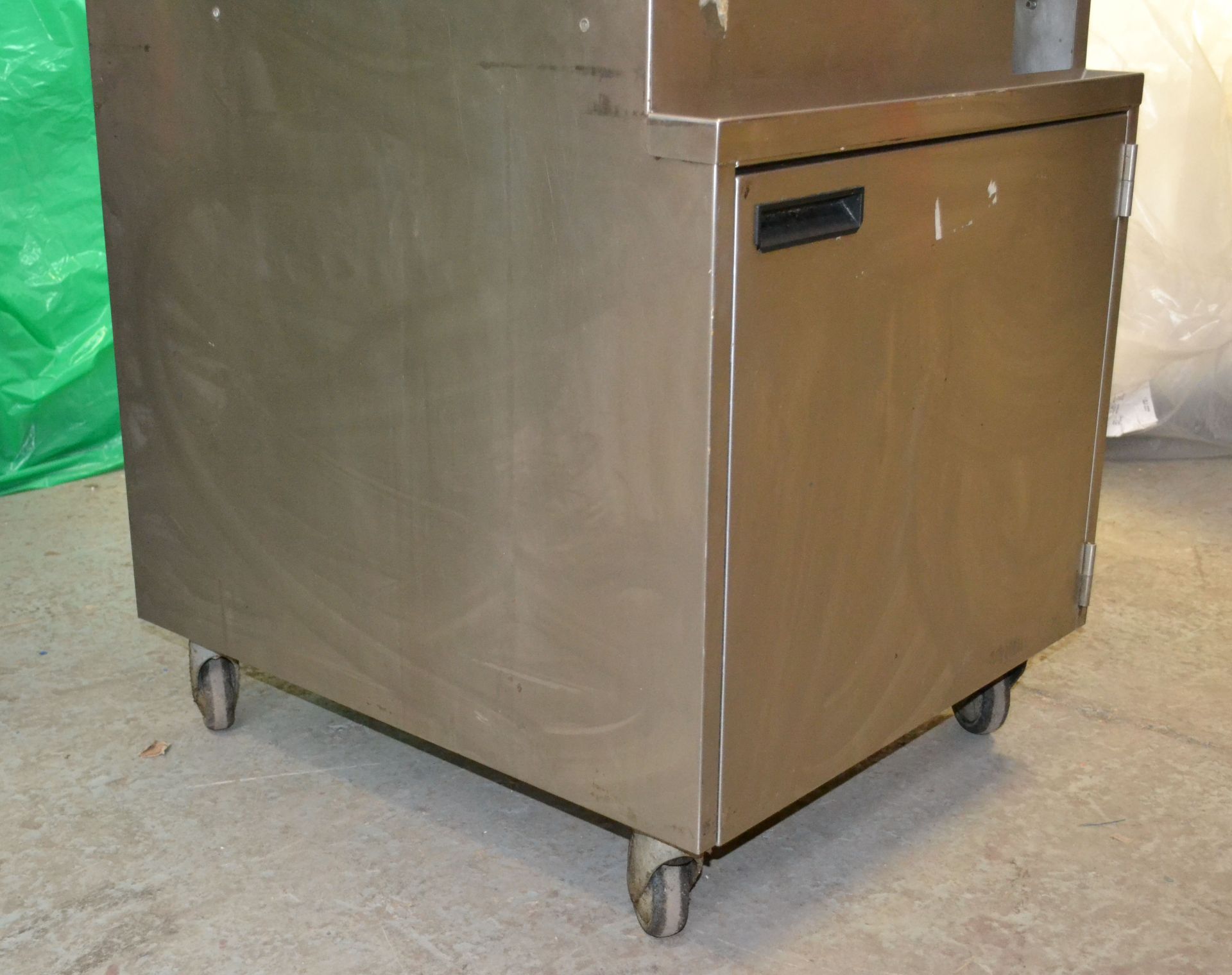 1 x Large Catering Serving / Topping Station - Ex-KFC- 67(w) x 76(d) x 178(h) cm - Ref: HM229 - - Image 7 of 14