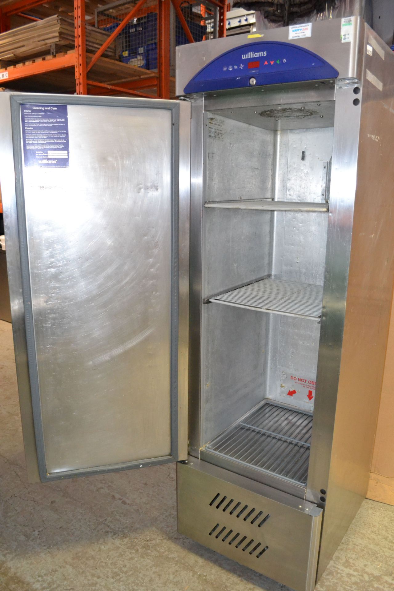 1 x Williams HZ12 Stainless Steel Zircon Chiller / Fridge - Approx: 60(w) x 72(d) x 191(h) cm - - Image 3 of 8