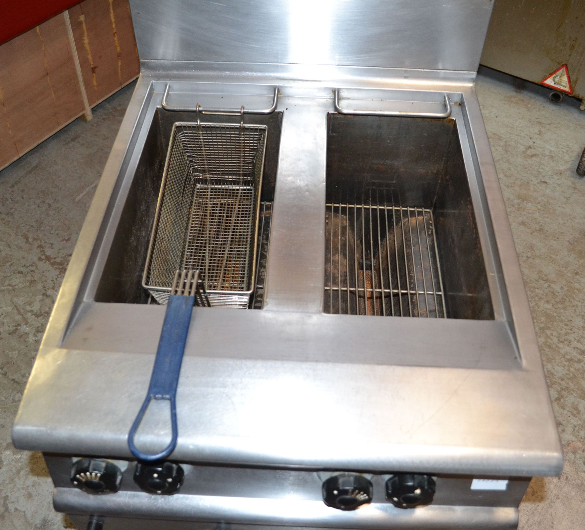 1 x Falcon Dominator G9665 Twin Basket Gas Fryer - 80x60x112cm - Ref: HA107 - CL261 - Location: - Image 8 of 12