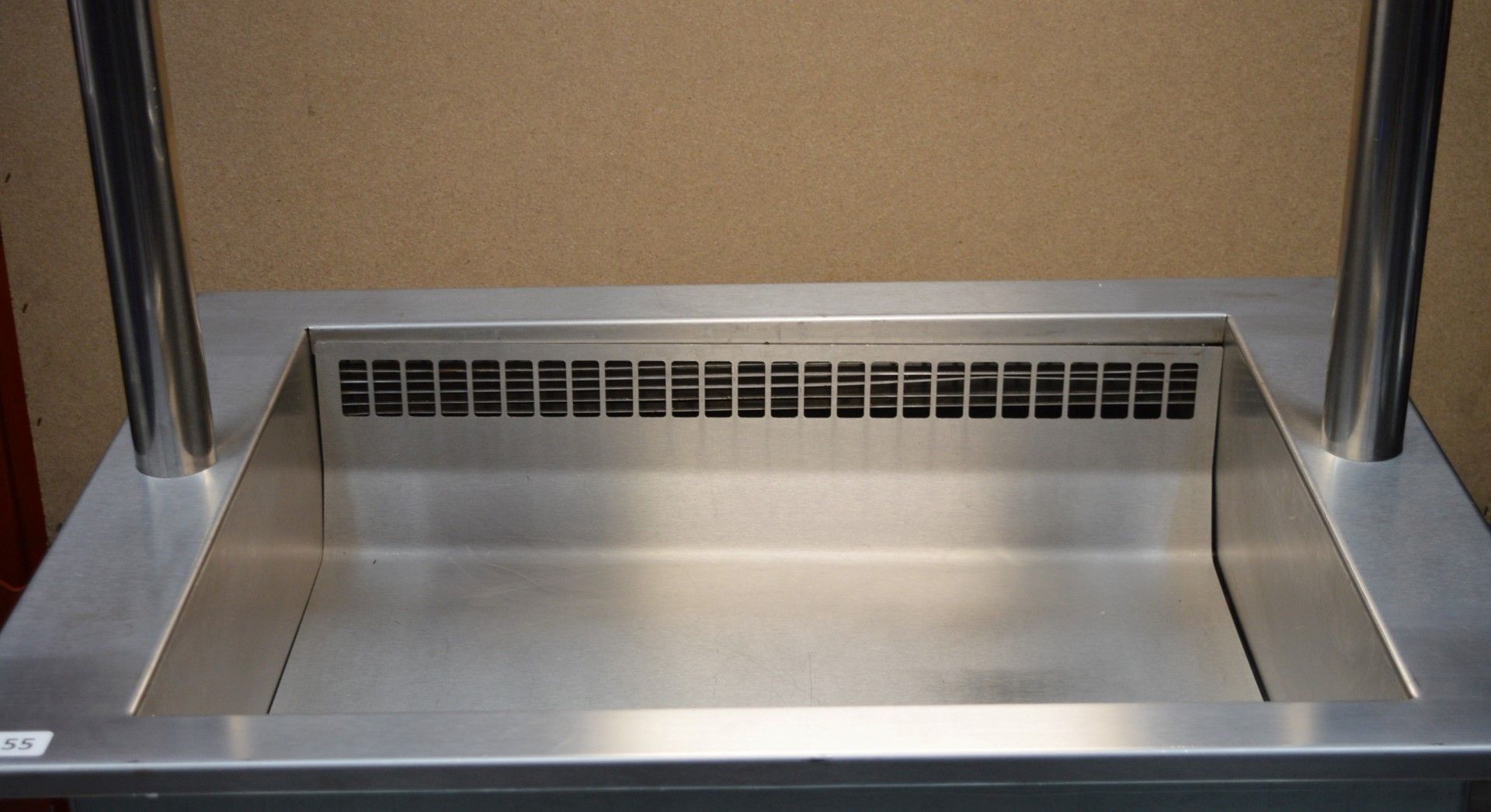 1 x Victor Synergy Drop In Refrigerated Blown Air Well - Illuminated Food Servery - Drop into Any - Image 4 of 18