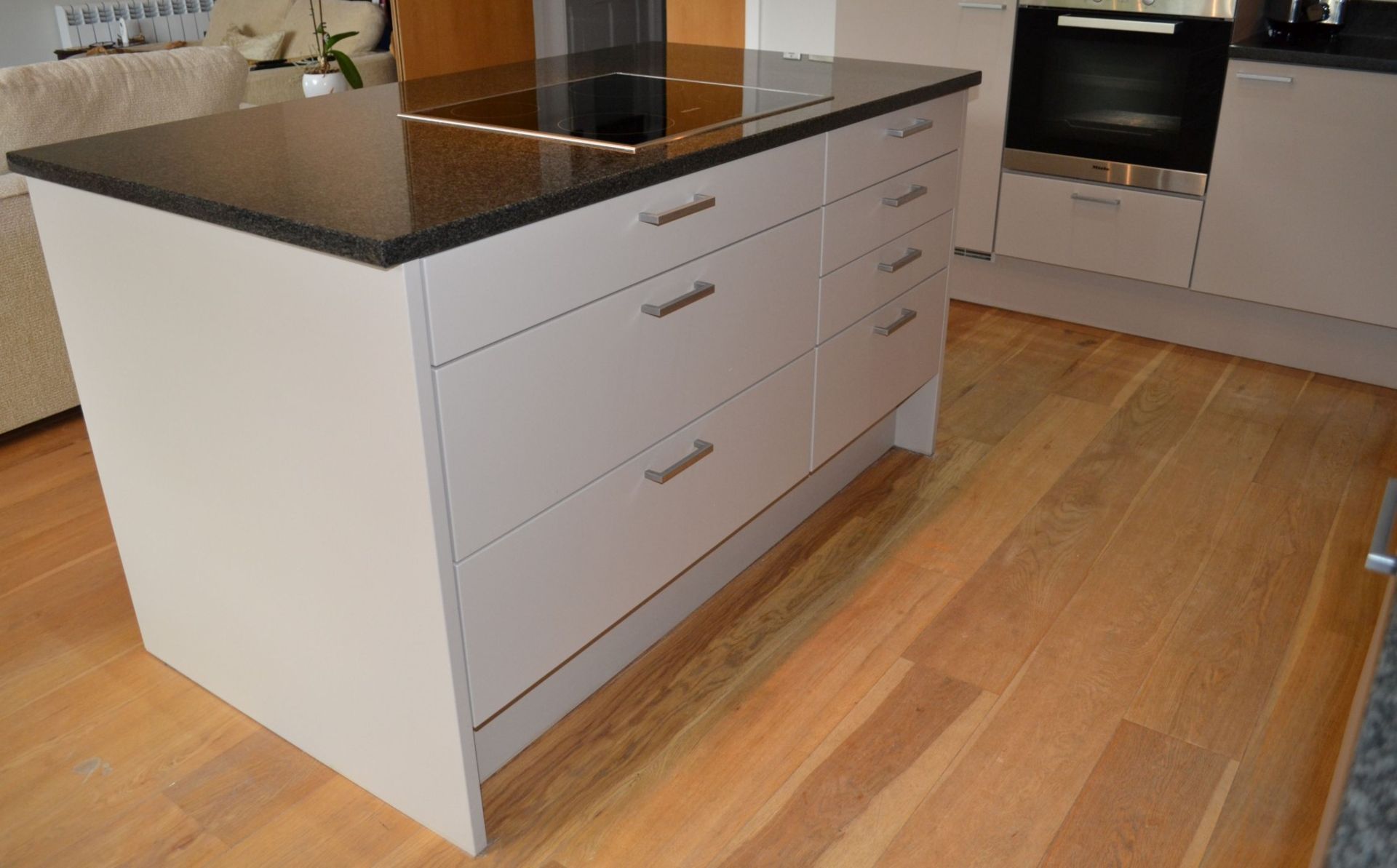 1 x Stunning Poggenpohl Kitchen With Black Granite Worktops and Miele and Siemens Appliances - In - Image 24 of 67