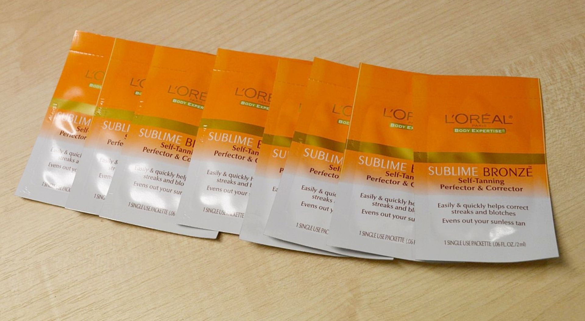 96 x L'Oreal Sublime Bronze Self Tanning Perfector Corrector Sachets - Supplied As 12 x Resale Ready - Image 2 of 4