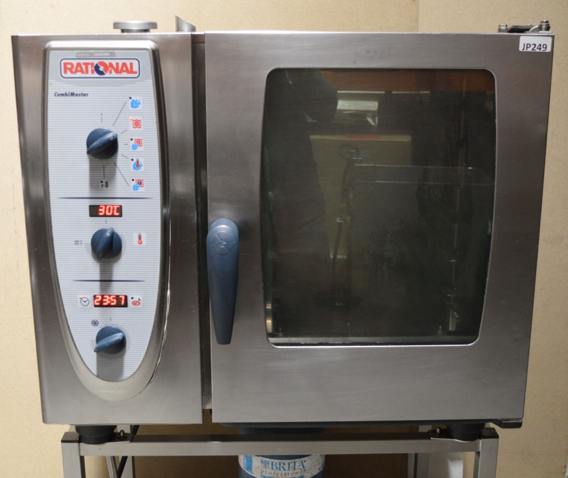 1 x Rational CombiMaster 6 Grid Combi Oven With Stand - CL232 - 3 Phase - H146x W85 x D82 cms - - Image 5 of 11