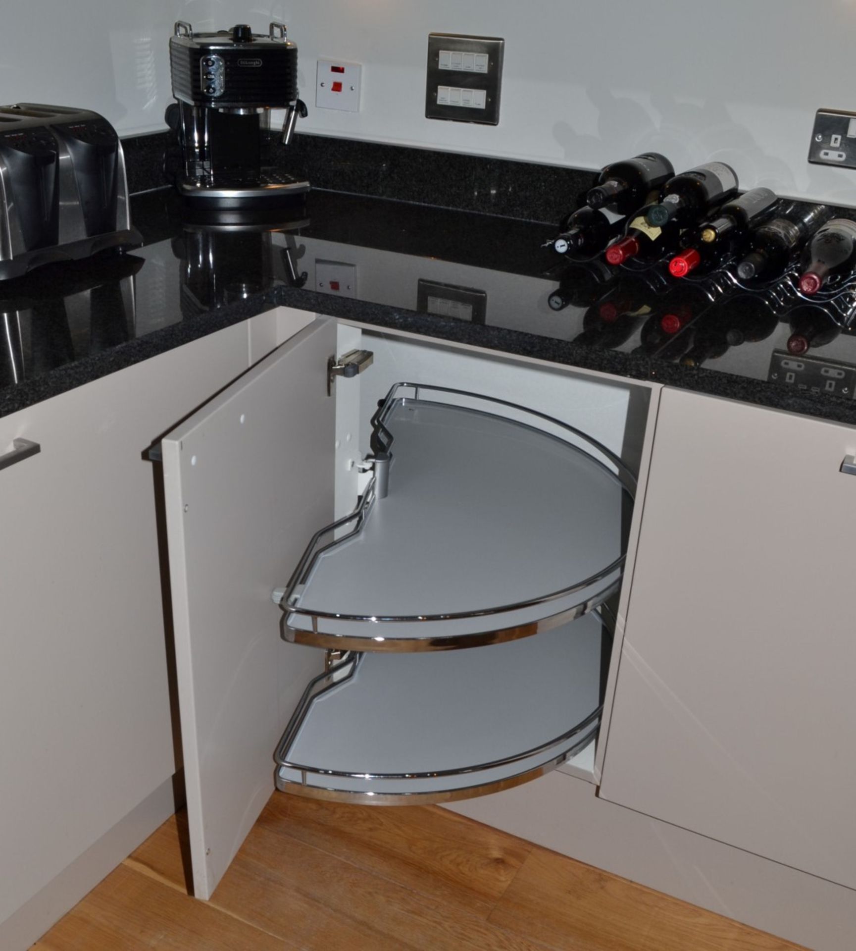 1 x Stunning Poggenpohl Kitchen With Black Granite Worktops and Miele and Siemens Appliances - In - Image 51 of 67