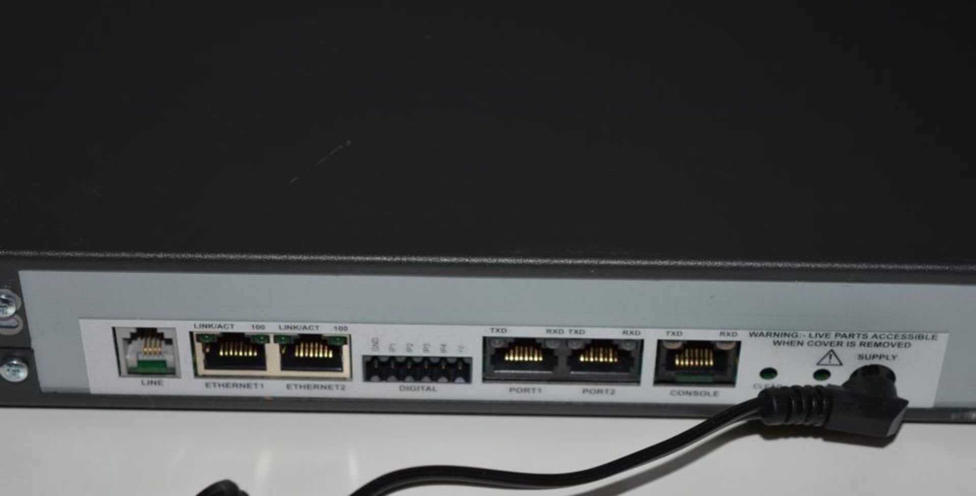 1 x Mitel 2740 Management Access Point - Model Number 13-0602 - CL240 - Ref IT009 - Location: - Image 6 of 6