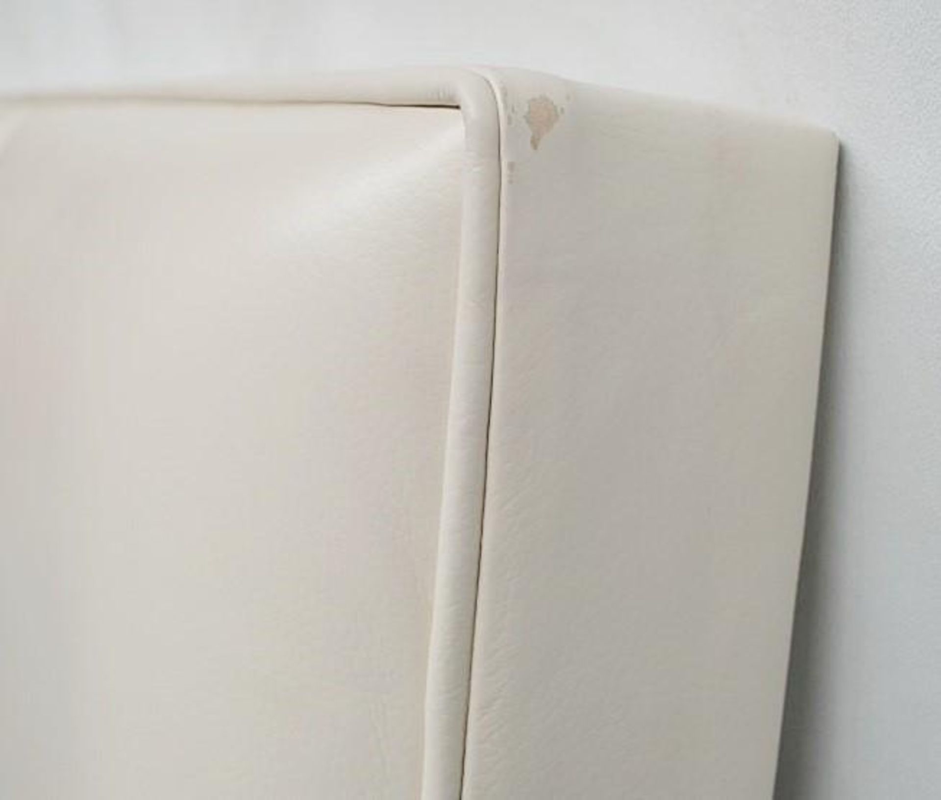 1 x VISPRING Atlas 6-Panel Faux Leather Headboard - Colour: Cream - Dimensions: W135 x H146 x - Image 8 of 14
