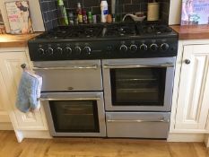 1 x Belling 100G Silver Countrychef 8-Burner, 2 Oven Range - In Good Working Condition - CL238 -